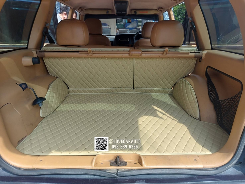 พรมปูพื้นรถยนต์ 6D Jeep Grand Cherokee (ZJ) สีครีม