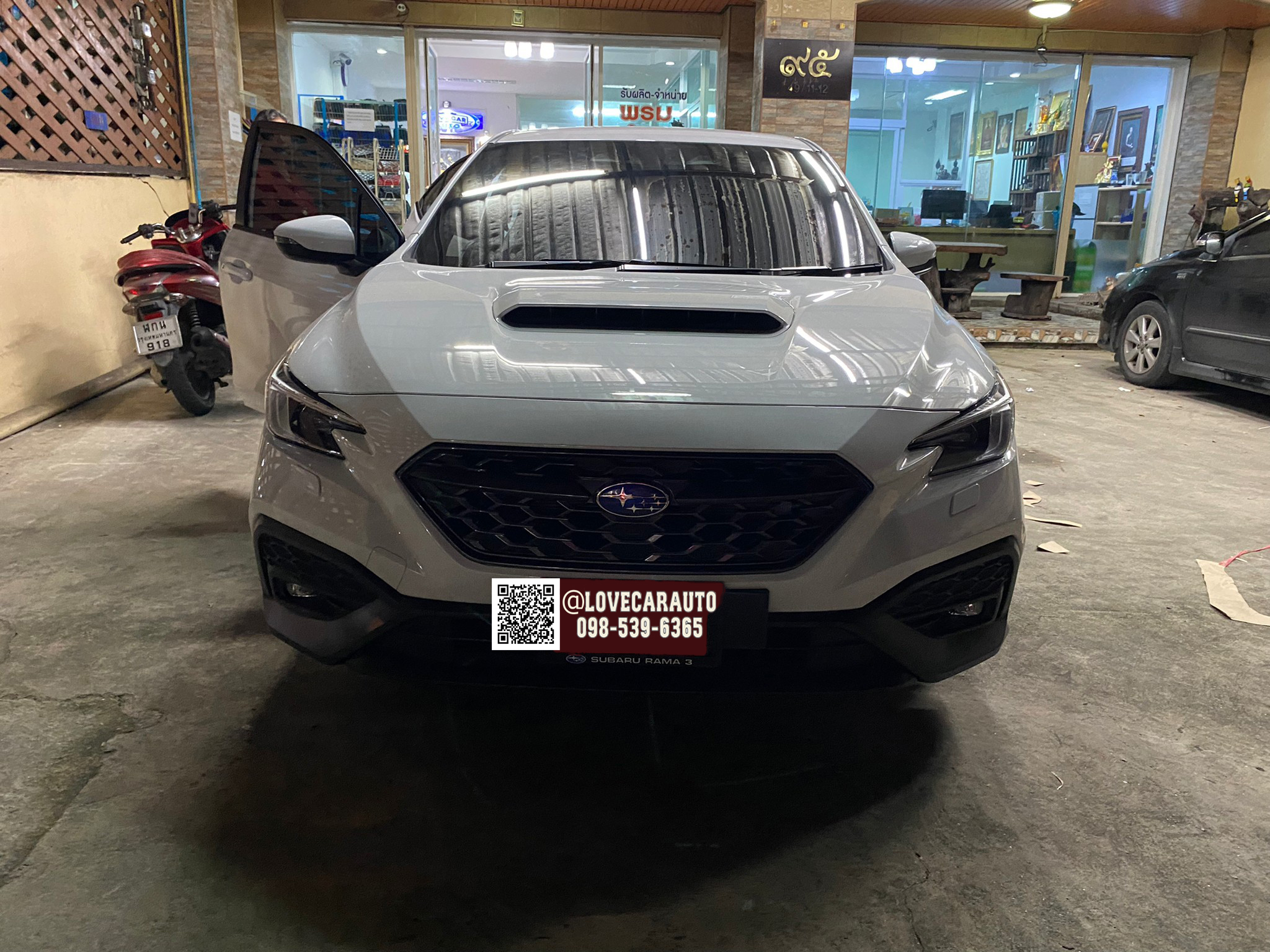 พรมดักฝุ่นไวนิล ปูรถยนต์เข้ารูป Subaru WRX 2022 ไวนิลดักฝุ่นสีแดง