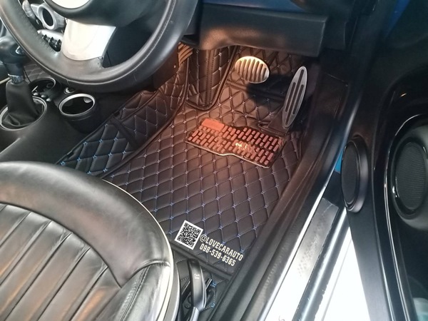 พรมปูพื้นรถยนต์6D Mini Cooper R56 ดำด้ายน้ำเงิน