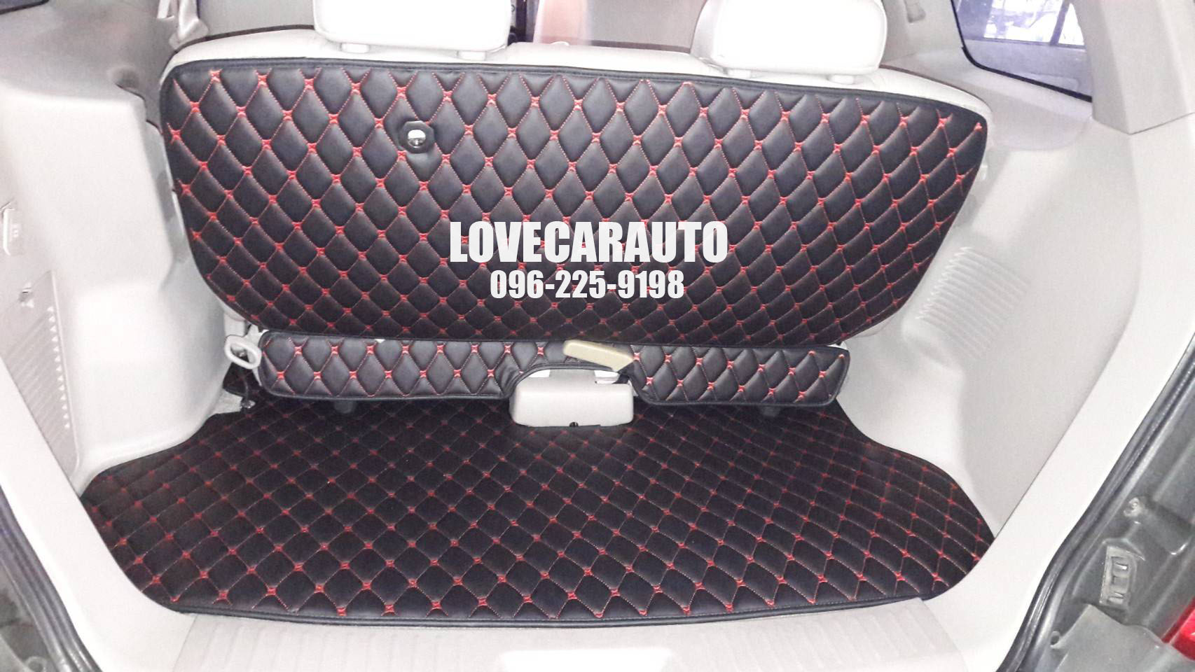 พรมรถยนต์ 6D Isuzu Mu-7 สีดำด้ายแดง