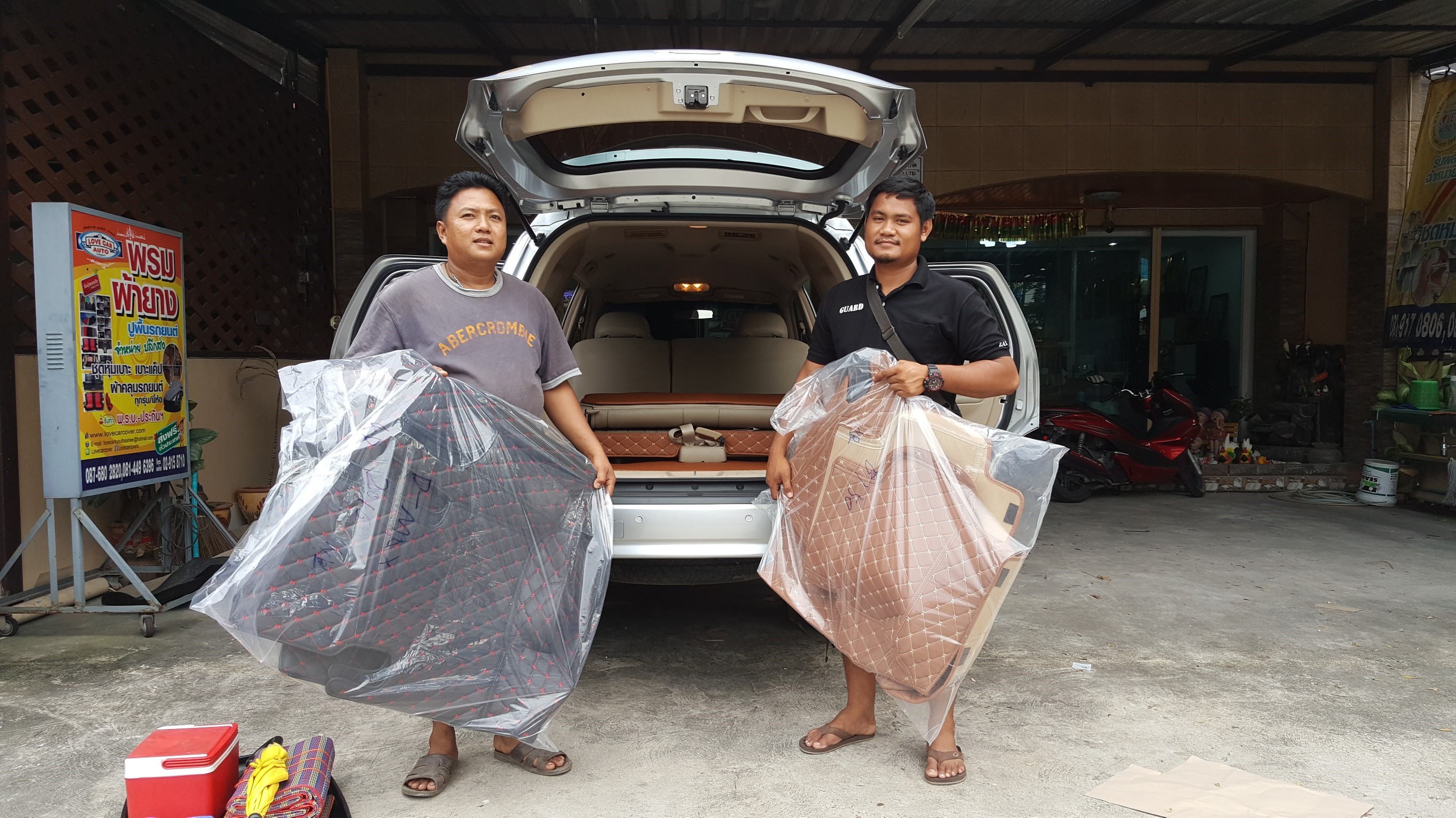 พรม6D Isuzu Mu7 สีน้ำตาล