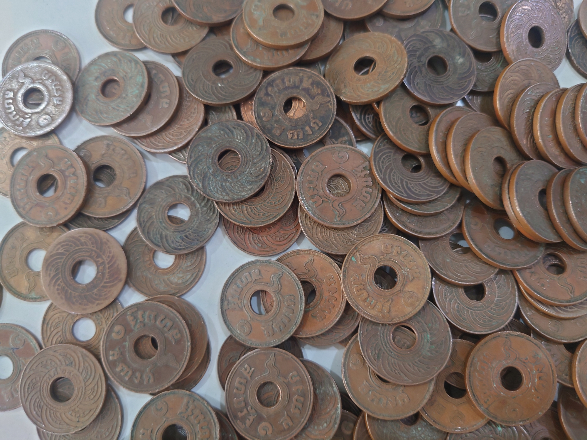 สตางค์รู 1 สตางค์ เนื้อทองแดง คละปี คละสภาพ ราคาย่อมเยา สภาพผ่านใช้งาน (ราคาต่อ 1 เหรียญ)