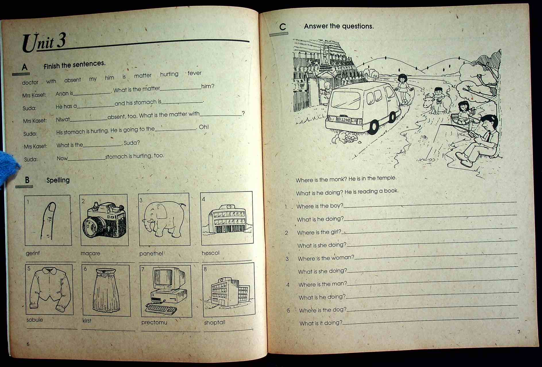 FIRST CLASS Workbook สำหรับชั้นประถมศึกษาปีที่ 6 A Communicative Primary English Course for PRATHOM 6