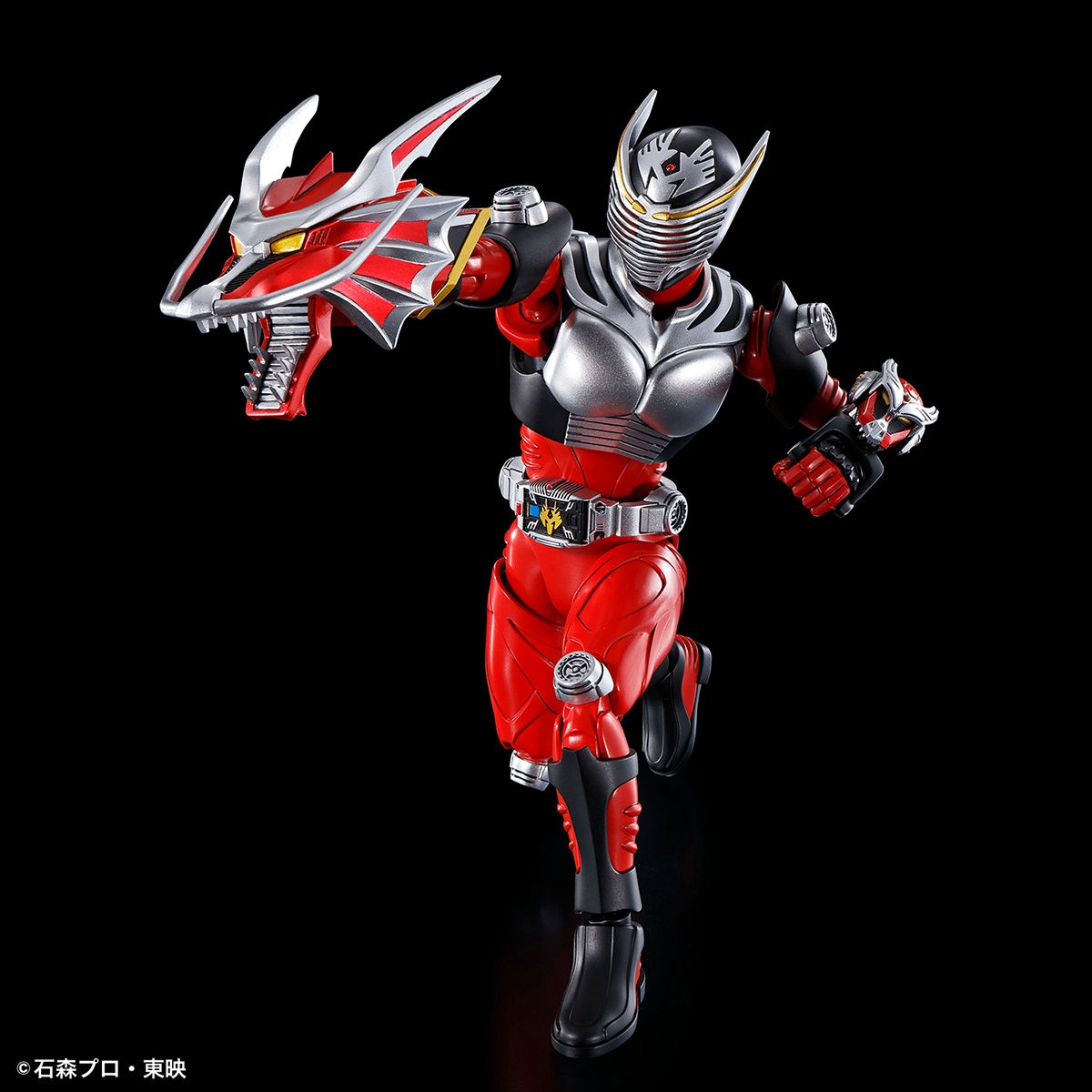 **MTS Toys**Figure-Rise Standard : Masked Rider Ryuki