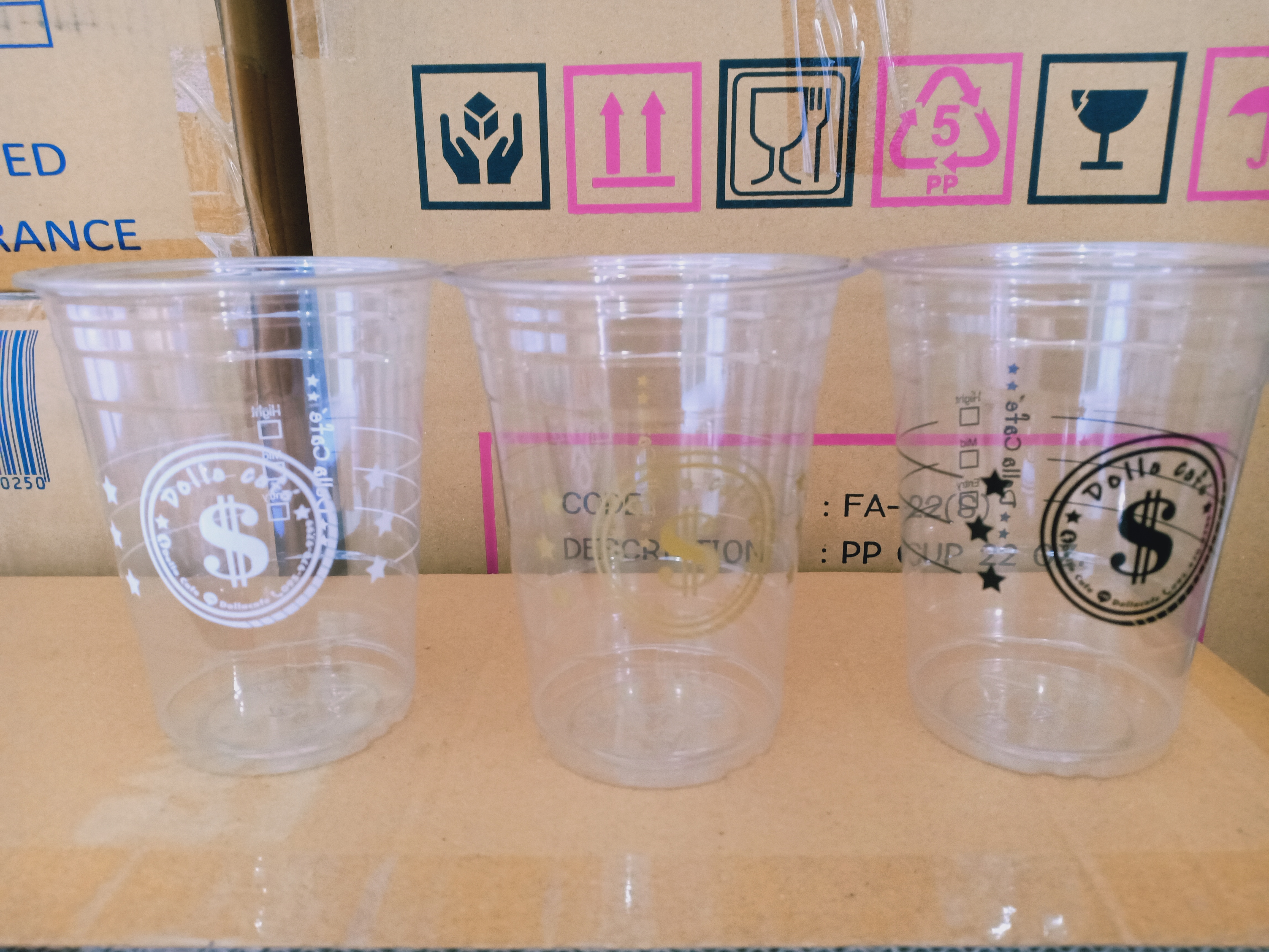 แก้ว PET ปาก 98 (ุรุ่นหนากลาง) ขนาด 16 ออนซ์ (ยกลัง 1000 ใบ)