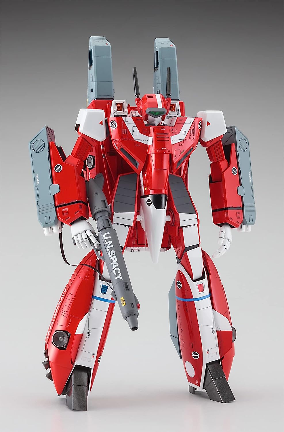 **MTS Toys**Hasegawa Macross 1/72 : VF-1J Super Battroid Valkyrie "Miria"