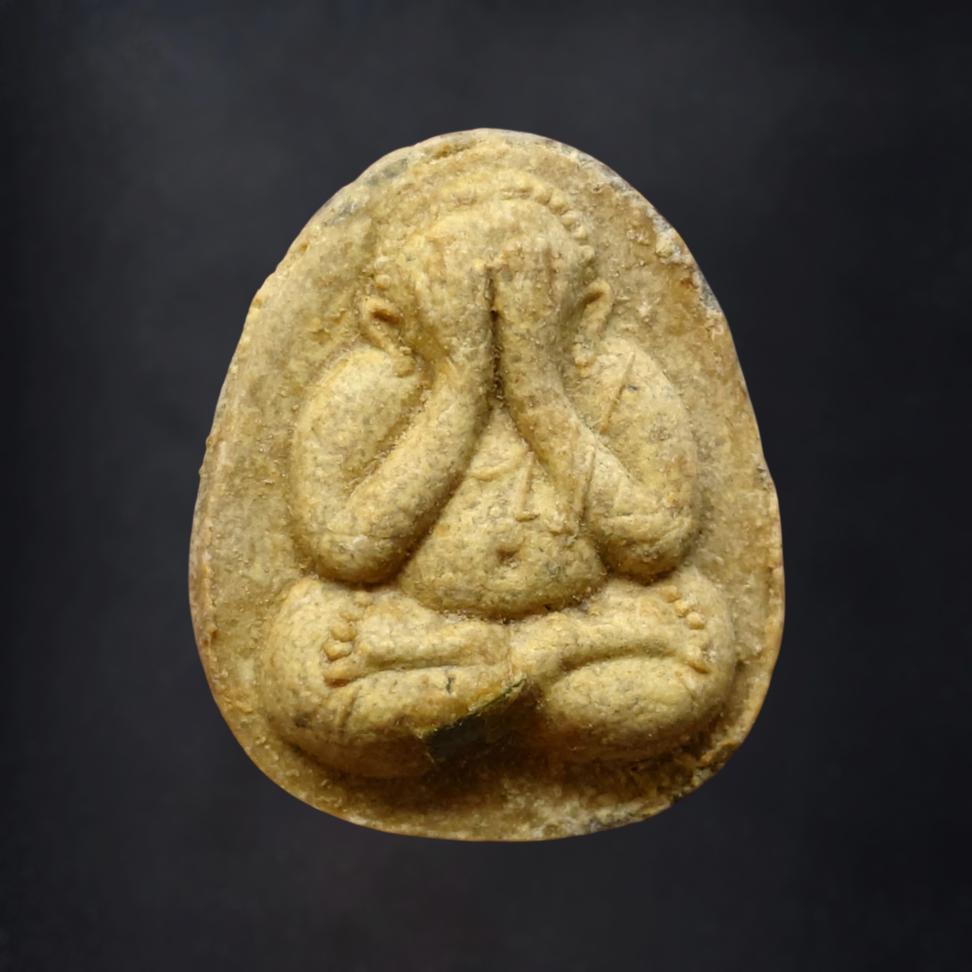 พระปิดตา หลังยันต์ดวงเล็ก หลวงปู่โต๊ะปลุกเสก เนื้อผงทูโทนหน้ากวนอู (พิมพ์นิยม) สมเด็จพระญาณสังวร (เจริญ) วัดบวรนิเวศวิหาร ปี2523 พร้อมบัตรรับรองพระแท้