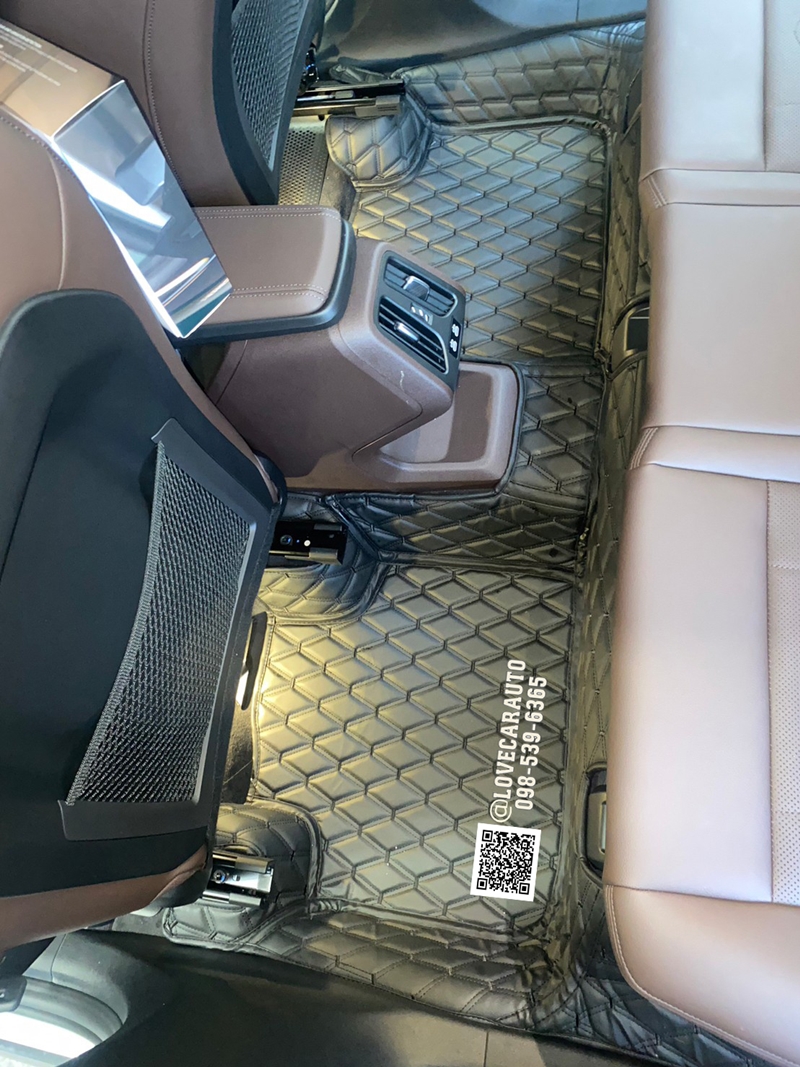 พรมปูพื้นรถยนต์6D BMW X1 2023 Sdrive 18I พรม VVIP สีดำด้ายดำ