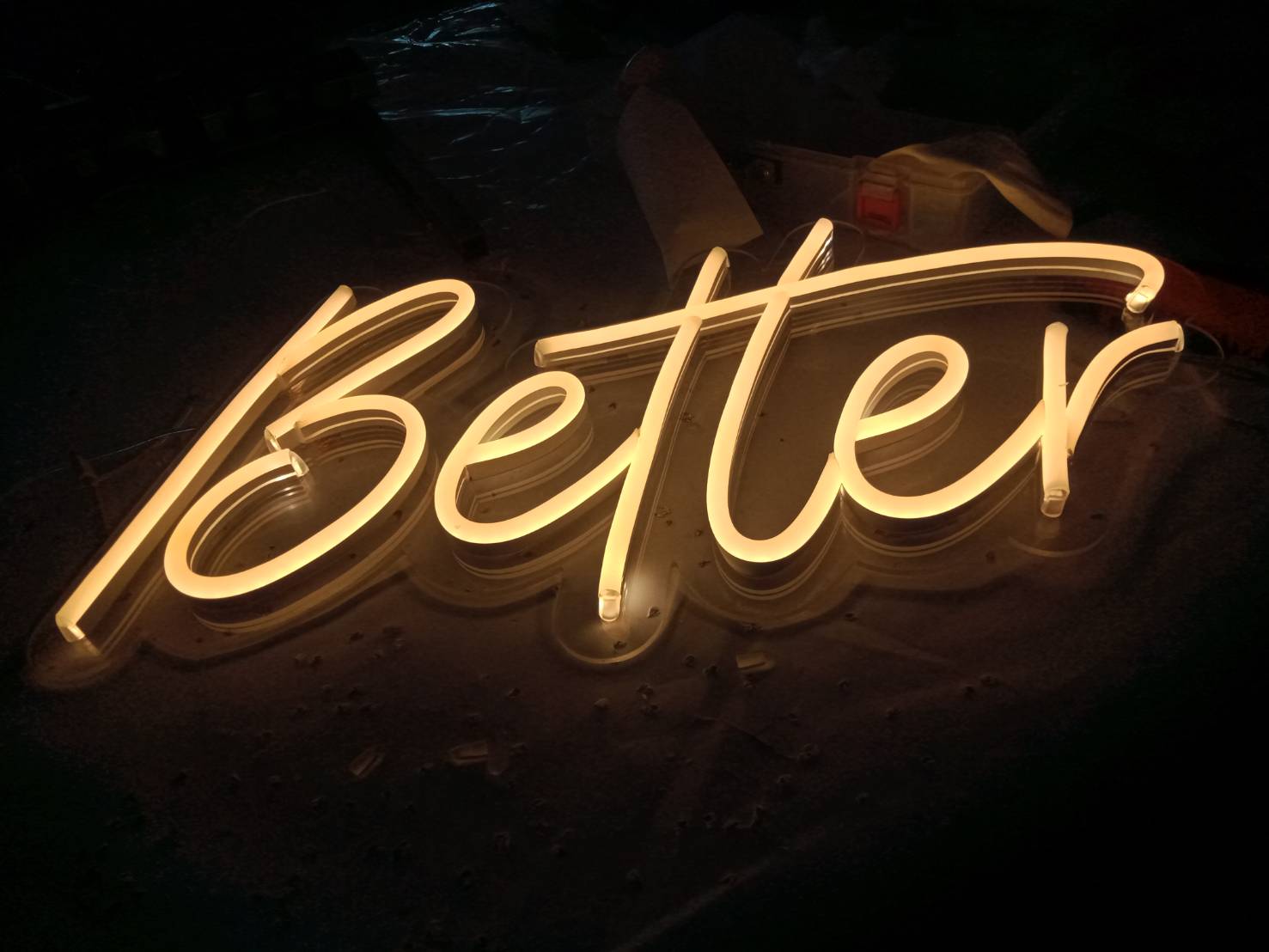 ป้ายไฟนีออนดัด งานBetter Together