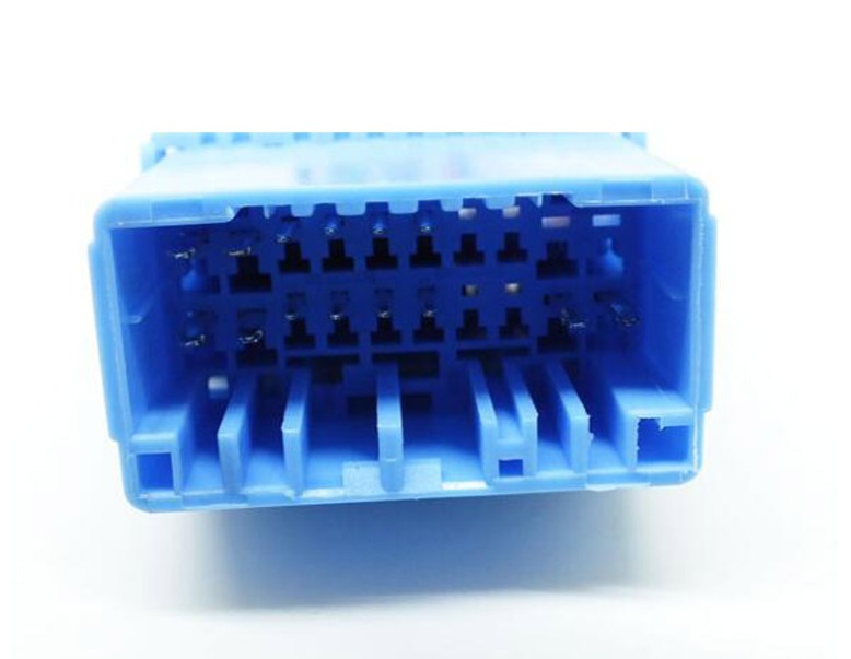 ปลั๊กตรงรุ่น Honda 20 pin สำหรับ 2din Kenwood, JVC, ETC ไม่ตัดต่อสายไฟ