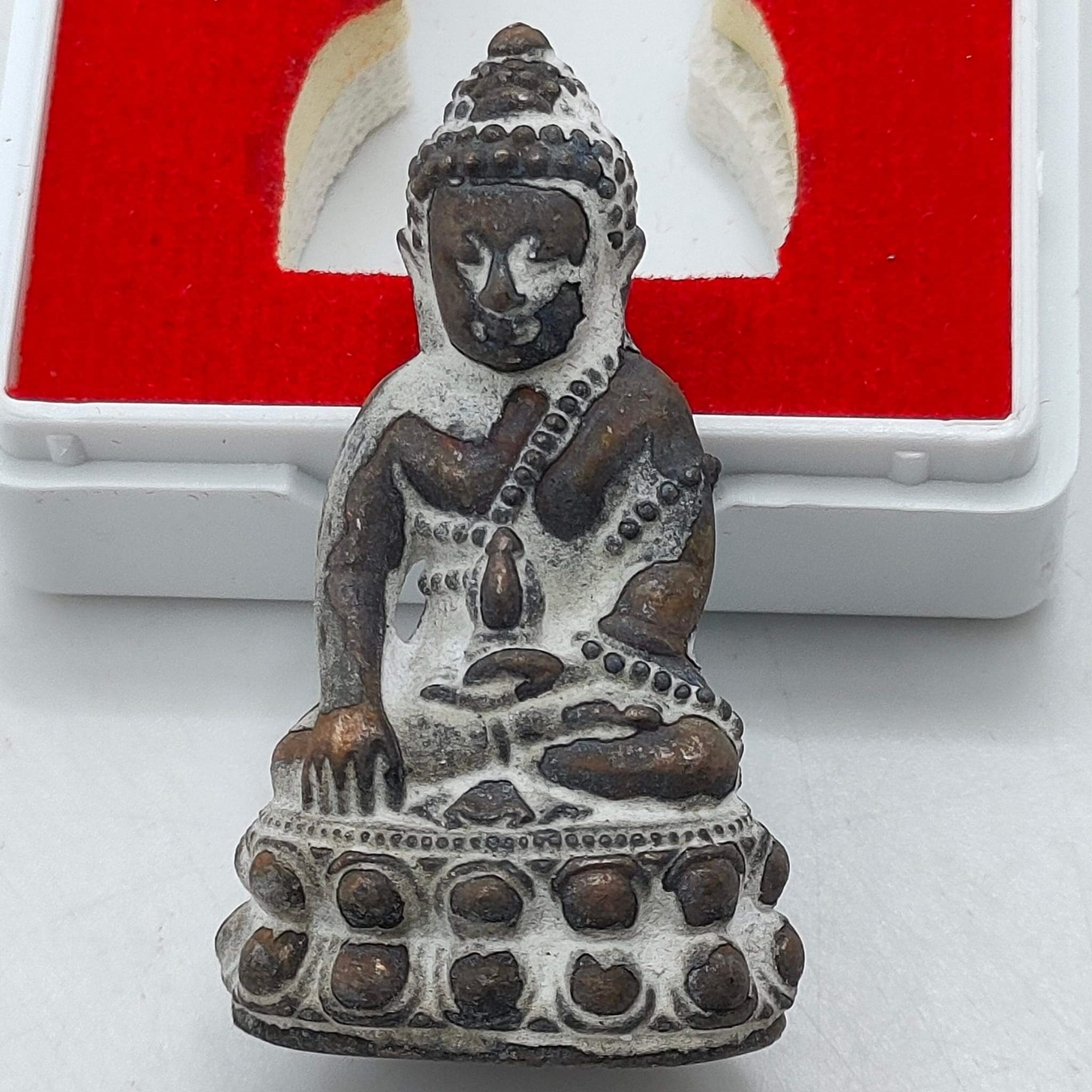 พระกริ่ง มั่ง มี ศรี สุข เนื้อทองชนวน รุ่นบารมี 80 พรรษา สมเด็จพระญาณสังวร วัดบวรนิเวศวิหาร ปี 2536 พร้อมตลับเดิม