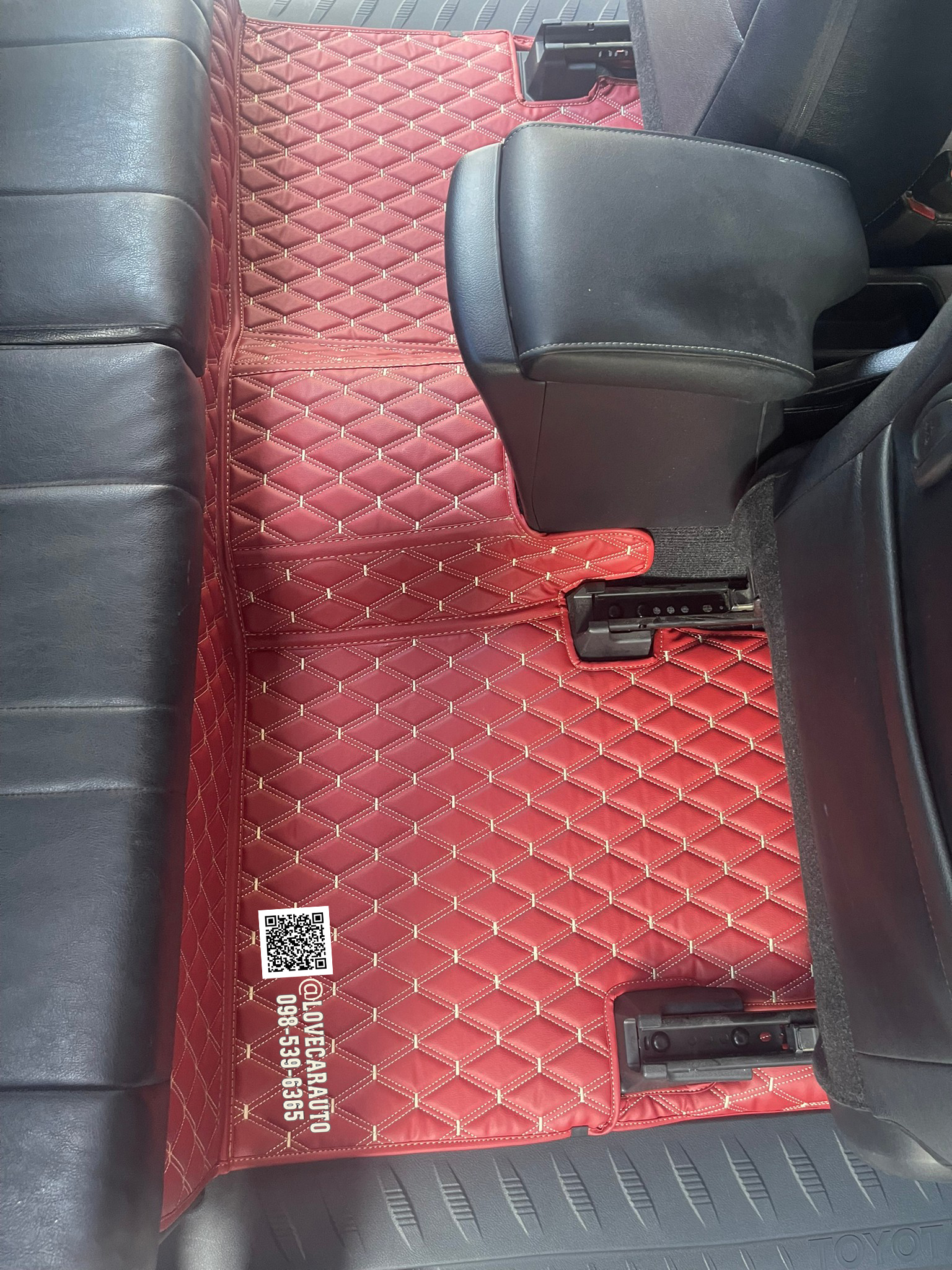 พรมปูพื้นรถยนต์ toyota revo cab