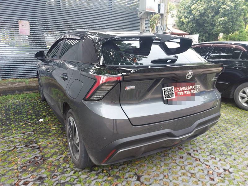 พรมกระดุมรถยนต์ NEW MG4 2025 กระดุมเล็กสีดำ