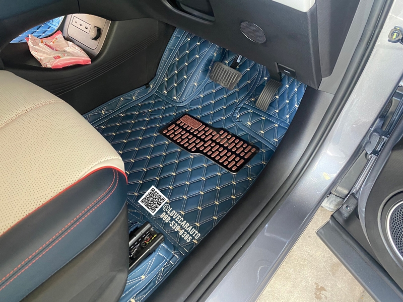 พรมปูพื้นรถยนต์ BYD Atto3 2023 vvipด้ายคู่สีน้ำเงินด้ายทอง