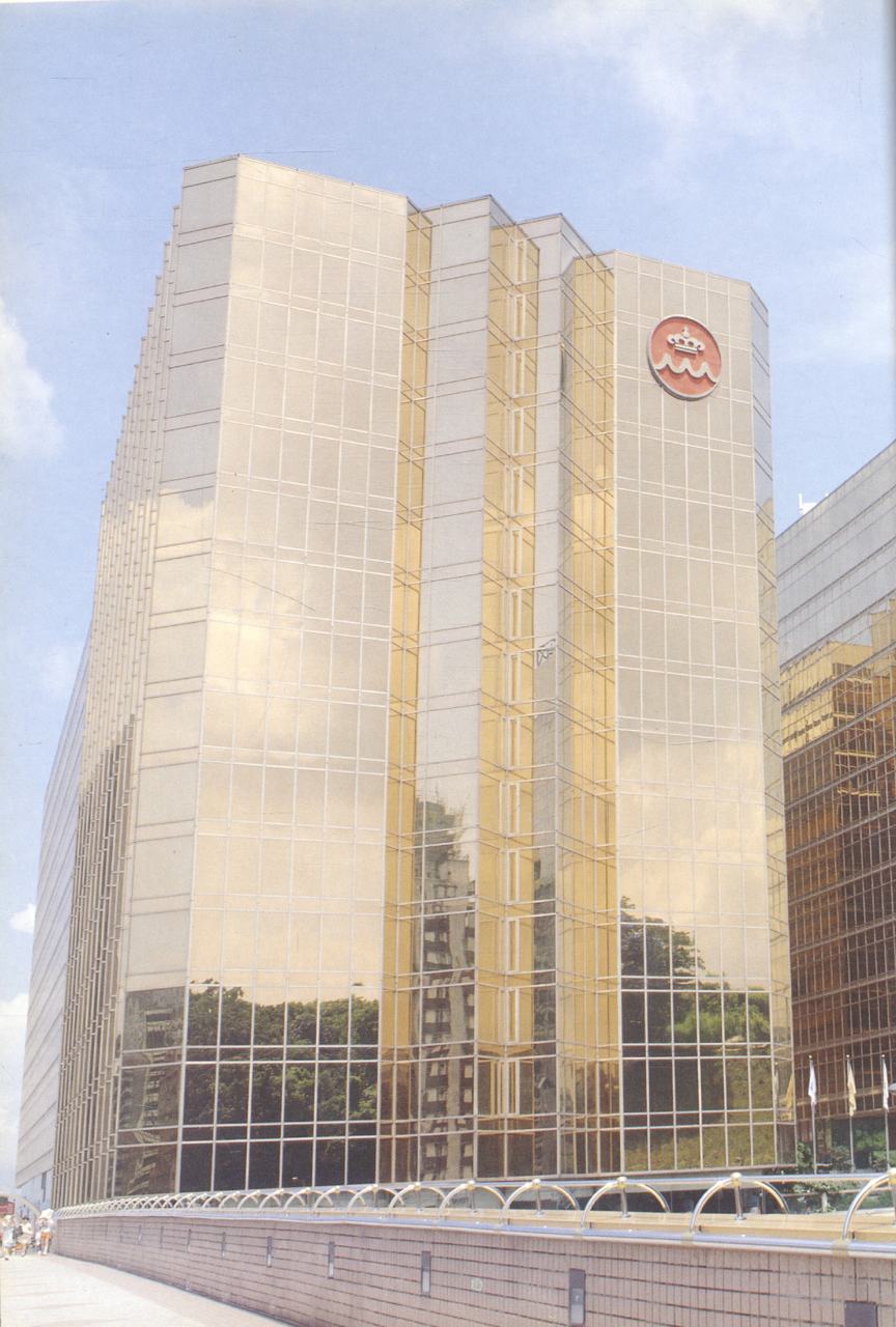 HWA YANG THE ENCYCLOPEDIA OF STAINLESS STEEL ARCHITECTURAL (แค็ตตาล็อกแบบเหล็กสแตนเลส)