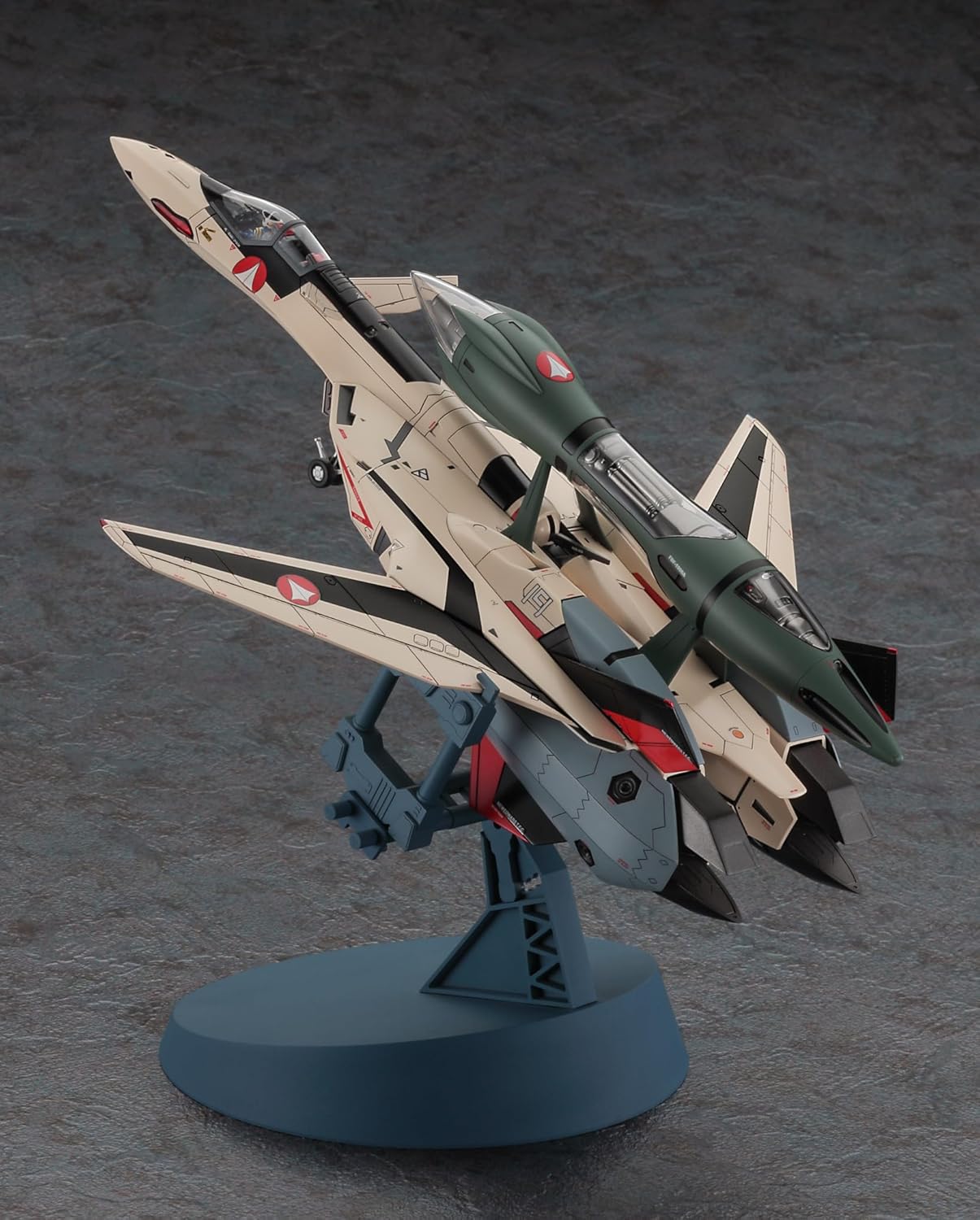 **MTS Toys**Hasegawa Macross Plus 1/72 : YF-19 w/Fast Pack & Fold Booster