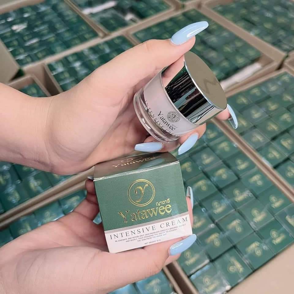 ครีมญาตาวี Yatawee ผิวอิ่มฟู ลดสิว หมองคล้ำ ขนาด 10 กรัม