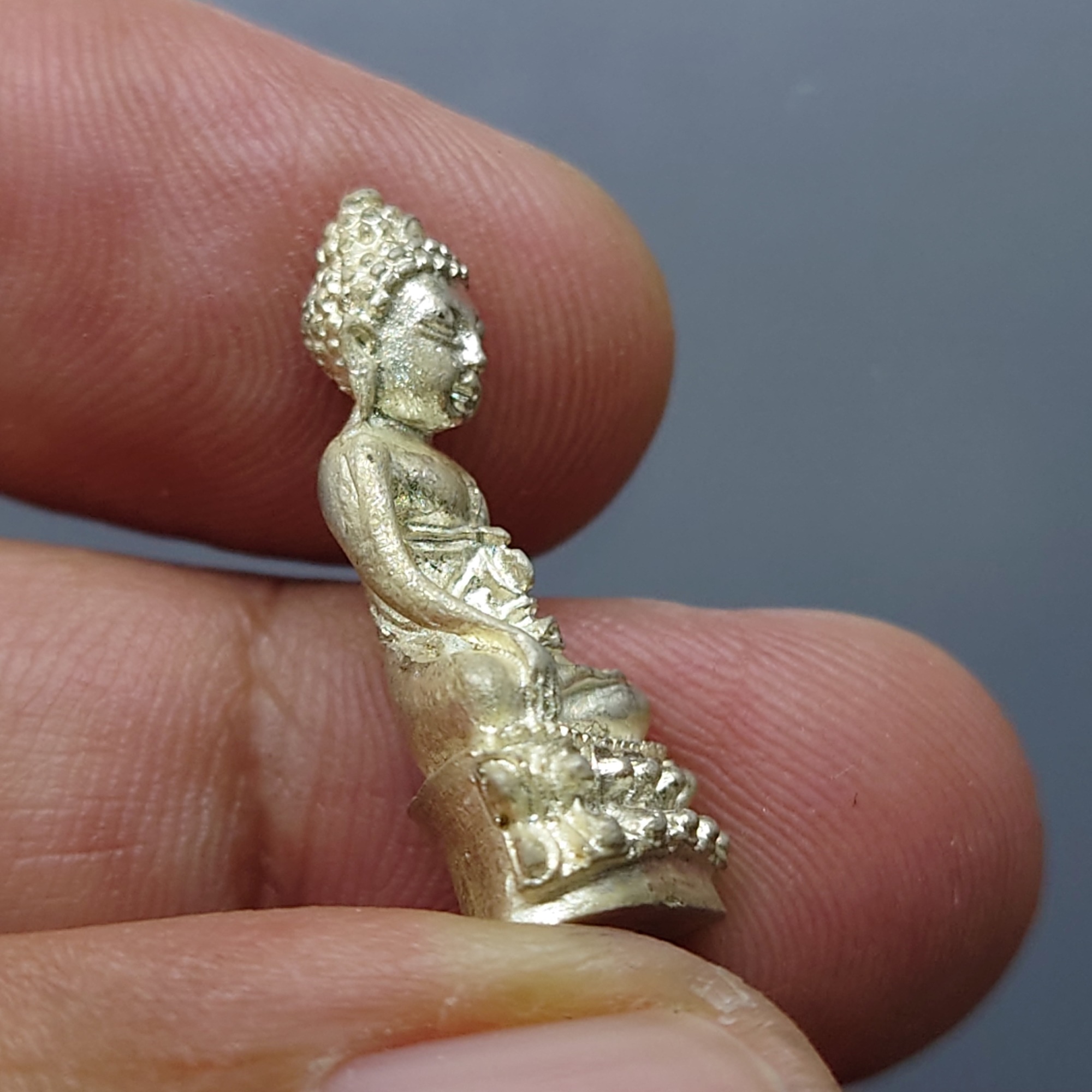 พระกริ่งพระชัยวัฒน์ ครบ 80 ปี กรมสรรพากร เนื้อเงิน สมเด็จพระญาณสังวร เสร็จเททอง วัดบวรนิเวศวิหาร พิธีปลุกเสก วัดพระแก้ว ปี2538 พร้อมกล่องเดิม