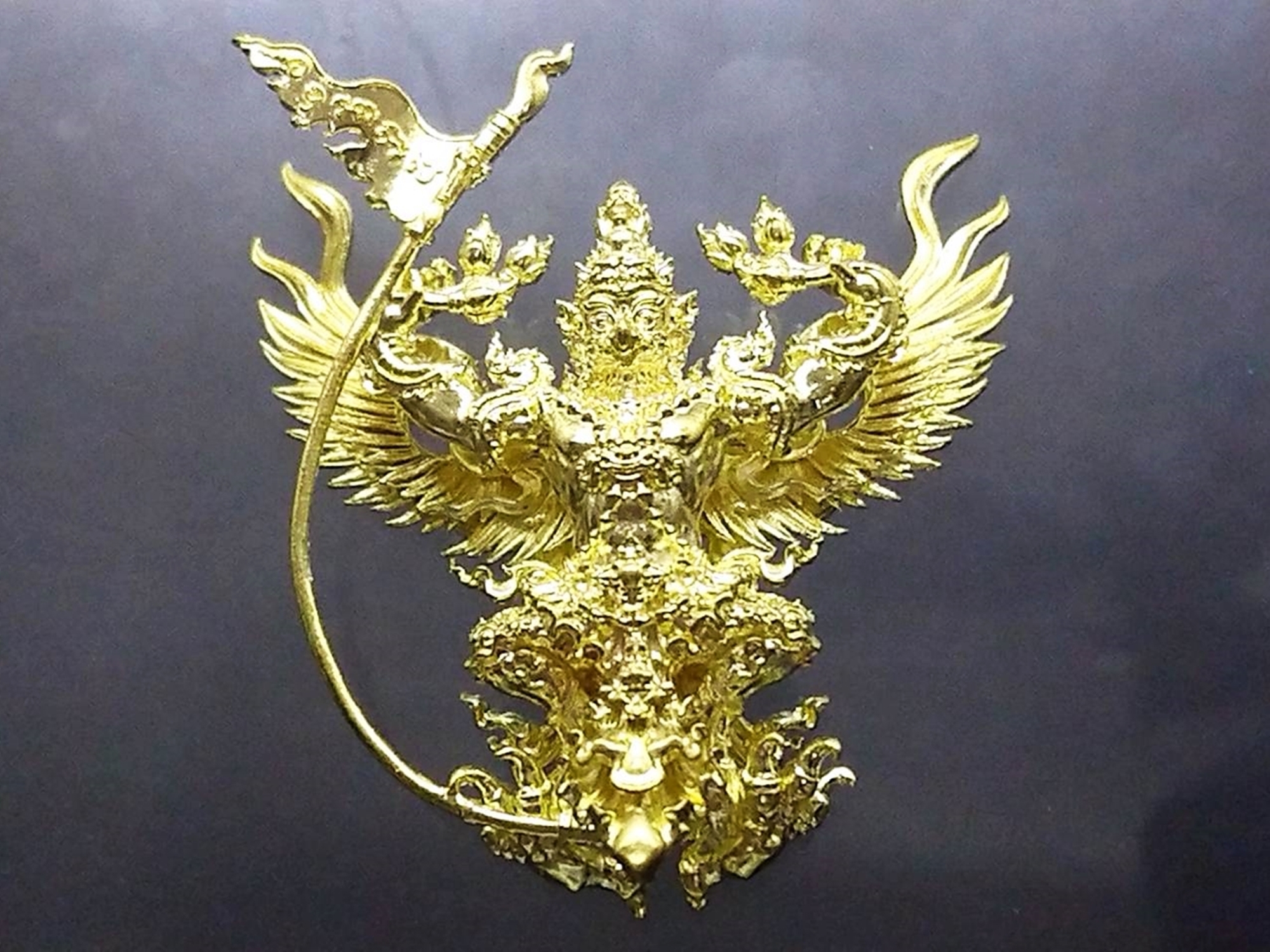 พญาครุฑทรงมหิธานุภาพ เชิญธงเศรษฐี วัดครุฑธาราม อยุธยา รุ่น4 เนื้อปัญจโลหะบังเกิดทรัพย์ วัดครุฑธาราม ปี2564