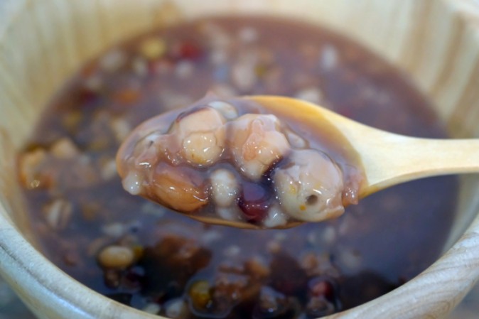 Miku (มิกุ) ธัญพืชกระป๋องพร้อมทาน รสเม็ดบัว