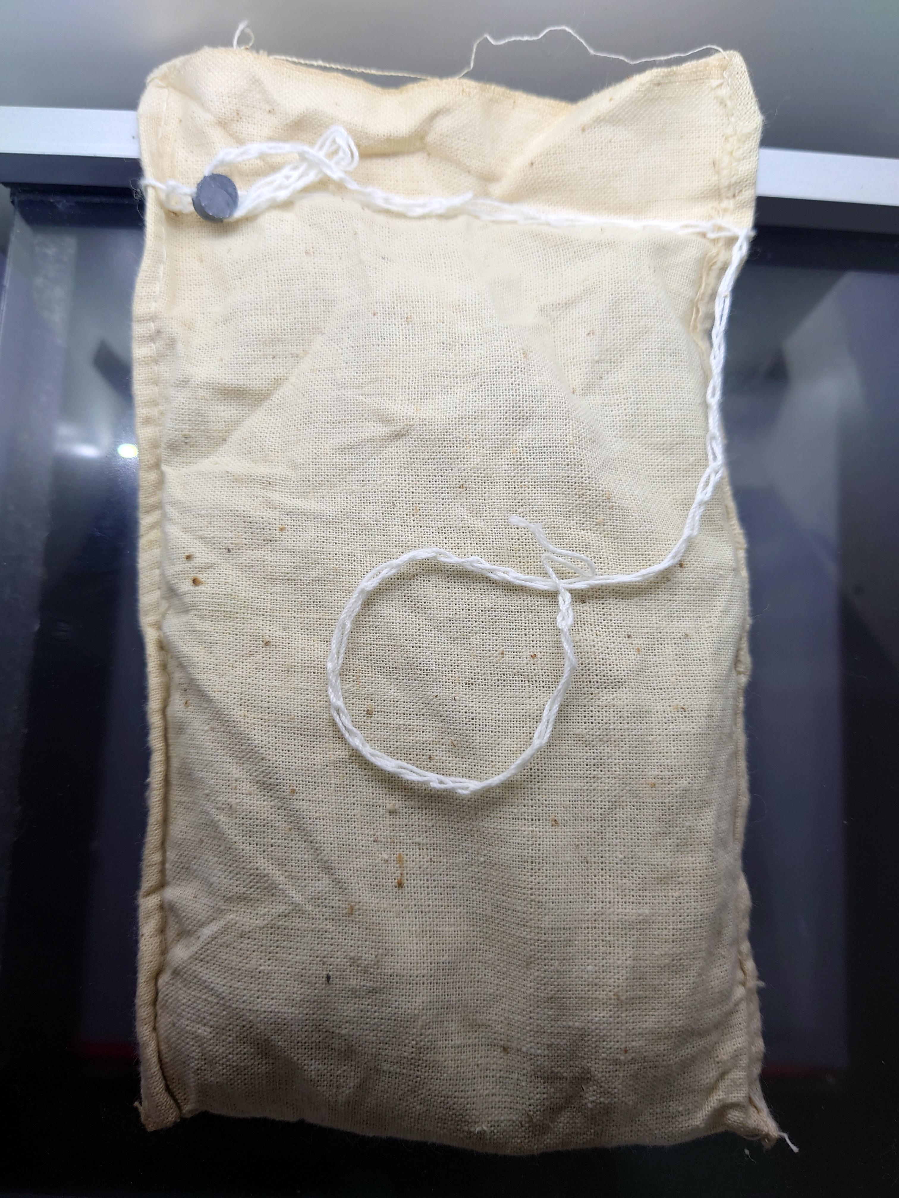 เหรียญยกถุง (100 เหรียญ) เหรียญ 2 บาท ที่ระลึก100 ปี การสถาปนาสถาบันอัยการ ไม่ผ่านใช้