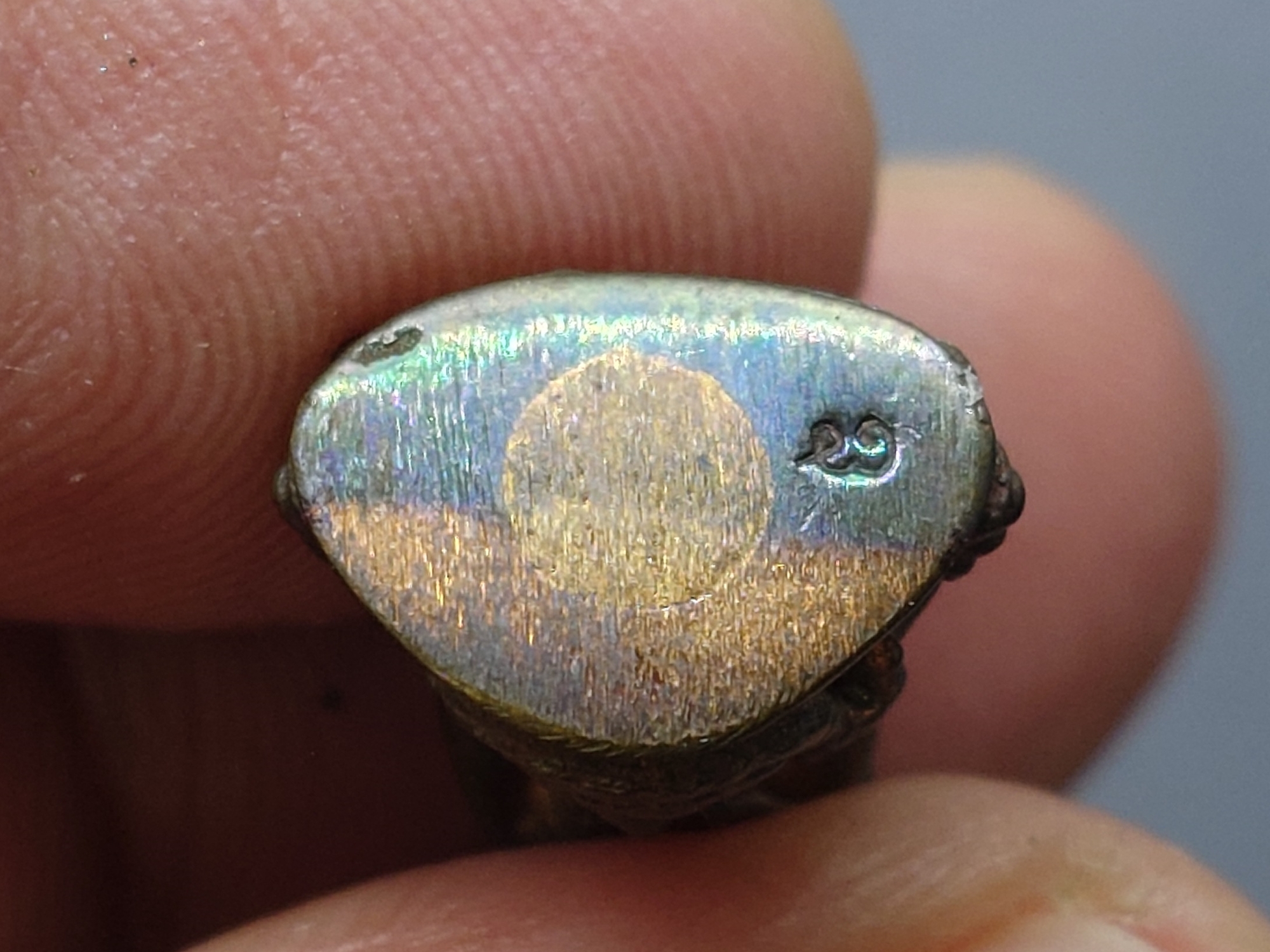 พระกริ่ง วัดแจ้ง รุ่น ๑ เนื้อนวะโลหะ พุทธาภิเษก ณ วัดอรุณราชวราราม ปี2547 พร้อมตลับเดิม