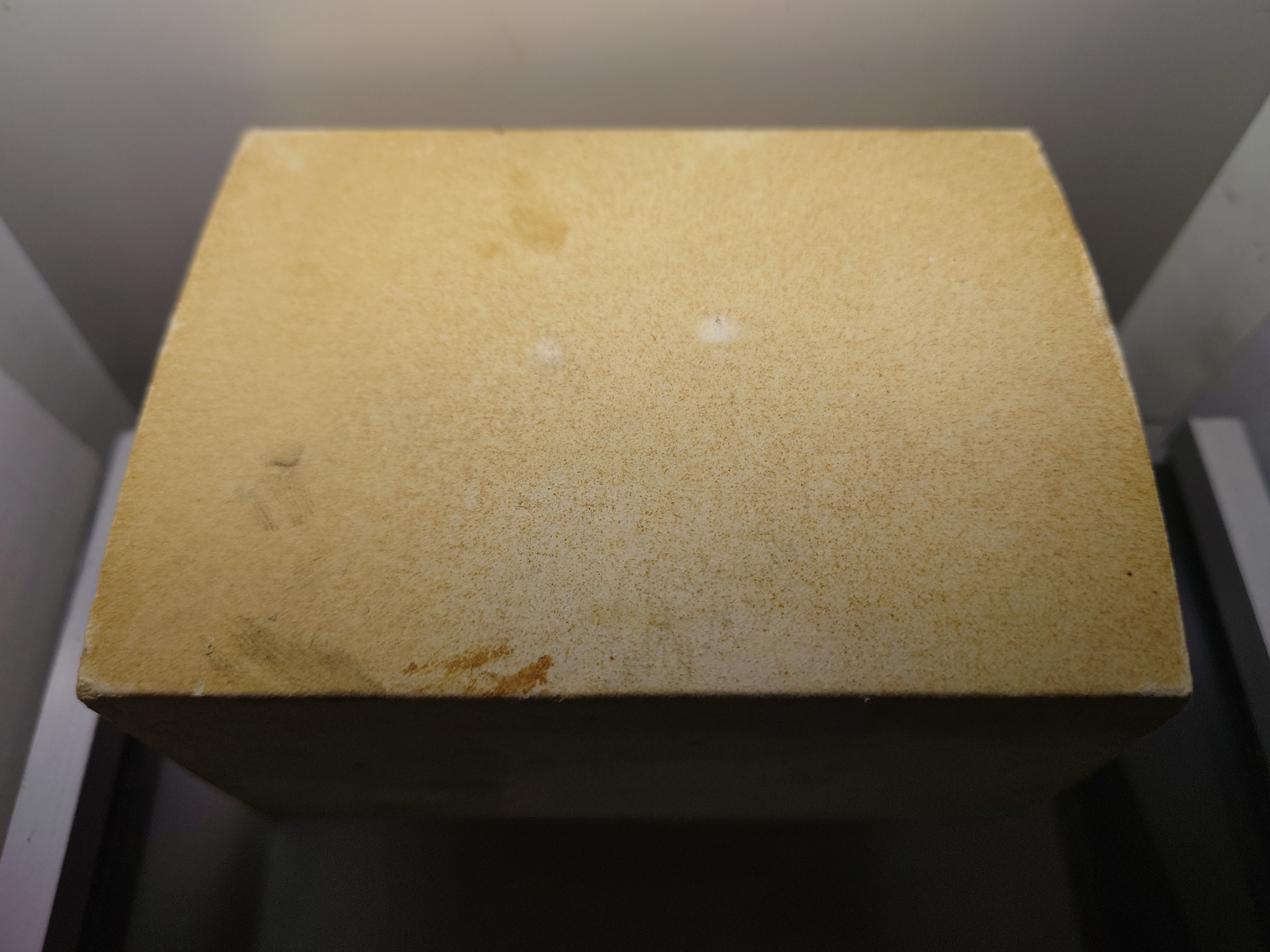 พระพิฆเนศวร์ มหาเทพแห่งความสำเร็จ รุ่นโชคมงคล เนื้อชุบทอง ร่วมพิธีพุทธาภิเษก ศาลสมเด็จพระนเรศวร พระราชวังจันทน์ พิษณุโลก ปี2541 พร้อมกล่องเดิม