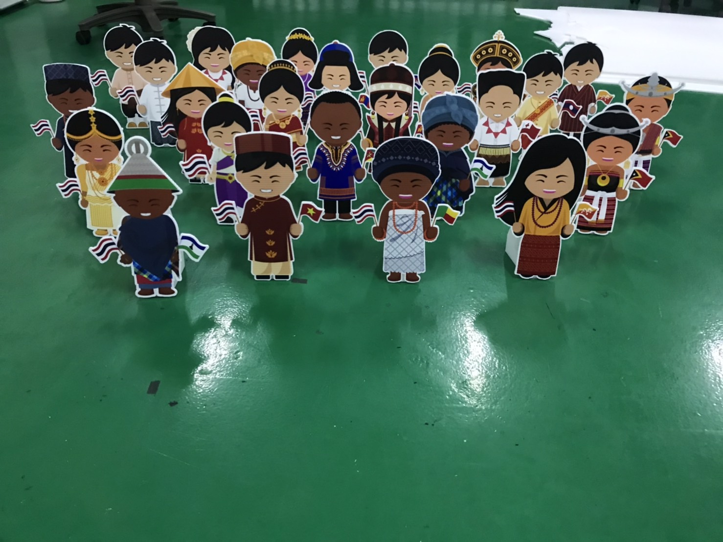 ป้ายสแตนดี้พีพีบอร์ด ตัวการ์ตูน แสดงความเป็นไทย