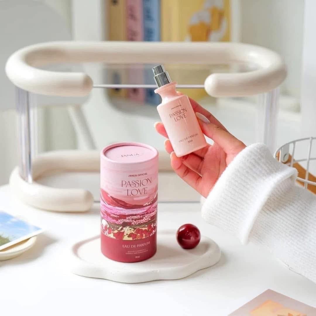 น้ำหอม JANUA กลิ่นใหม่ น้ำหอมแจนยัวร์ กลิ่นพรีเมี่ยม New collection (ขนาด 30 ml.)