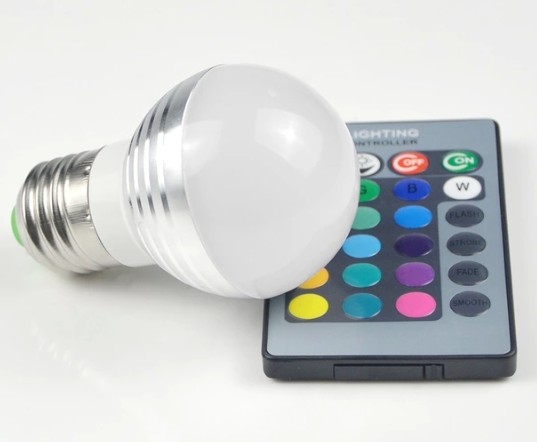 หลอดไฟ LED เปลี่ยนสีได้ 16 สี พร้อมรีโมท led 16 color in 1 RGB
