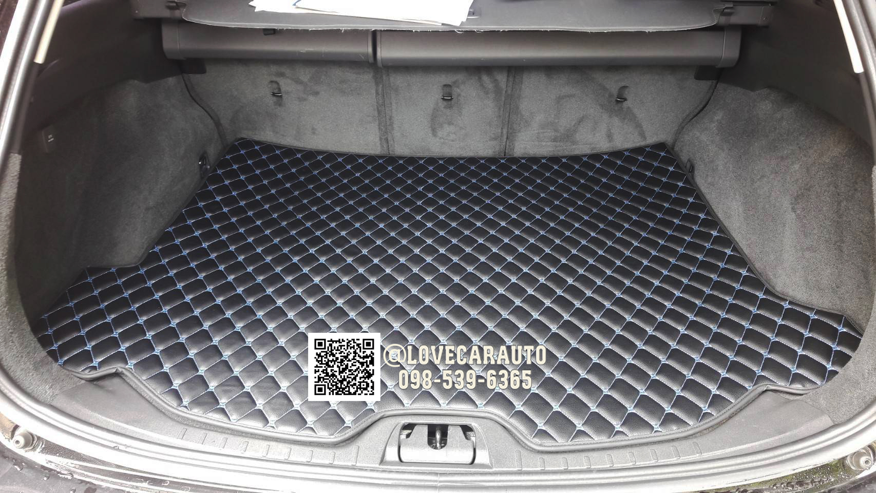 พรมปูพื้นรถยนต์ 6D Volvo V60 ดำด้ายฟ้า+แผ่นท้าย