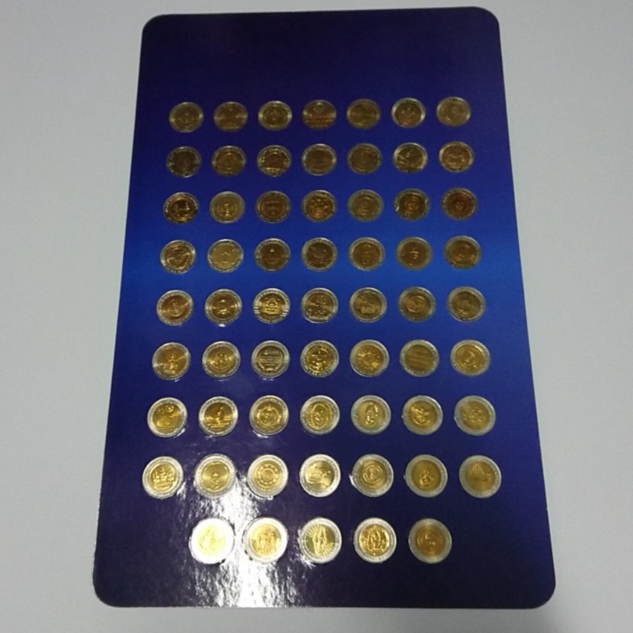 เหรียญ 10 บาทสองสี ครบชุด 61 วาระ บรรจุแผงเหรียญ unc