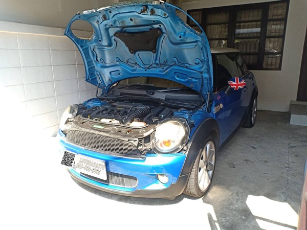 พรมปูพื้นรถยนต์6D Mini Cooper R56 ดำด้ายน้ำเงิน