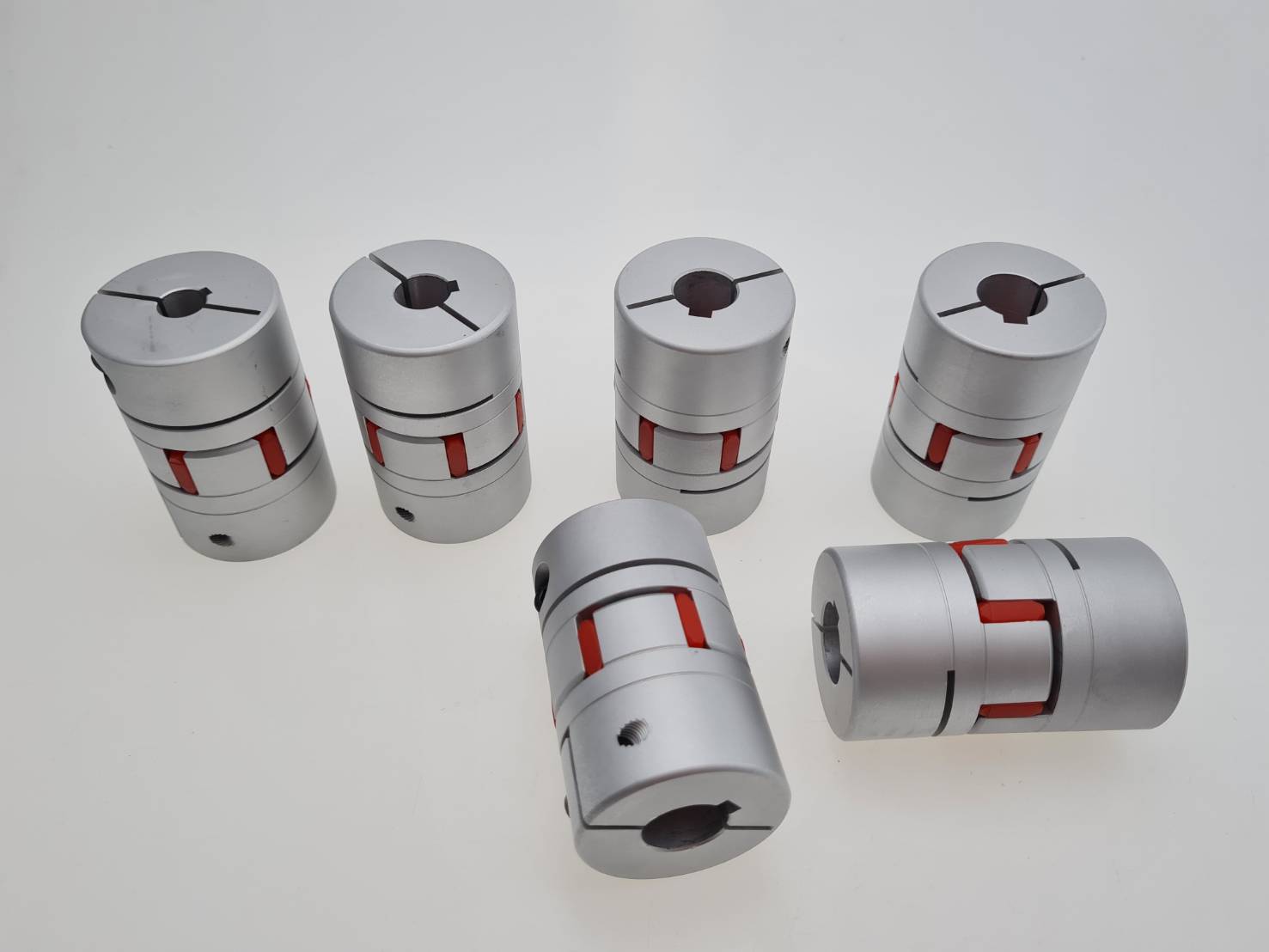 Jaw Coupling JM40C L65คัปปลิ่ง (ยอย)ประกบเพลา สำหรับเครื่อง CNC เครื่อง3D print และใช้ส่งกำลังเพลา ขนาด10มม ถึง 24 มม มีร่องลิ่ม
