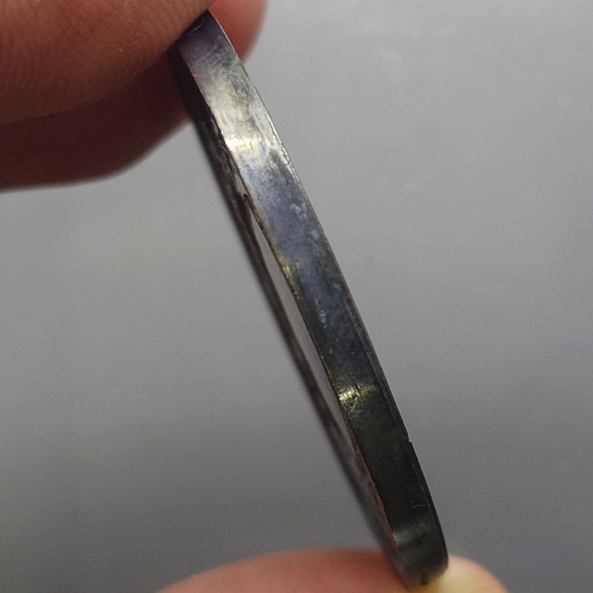 เหรียญเทิดพระเกียรติ รัชกาลที่5 ทรงยินดี รุ่นแรก เนื้อเงิน พิมพ์ใหญ่ หลวงพ่อเปิ่น วัดบางพระ พ.ศ.2535