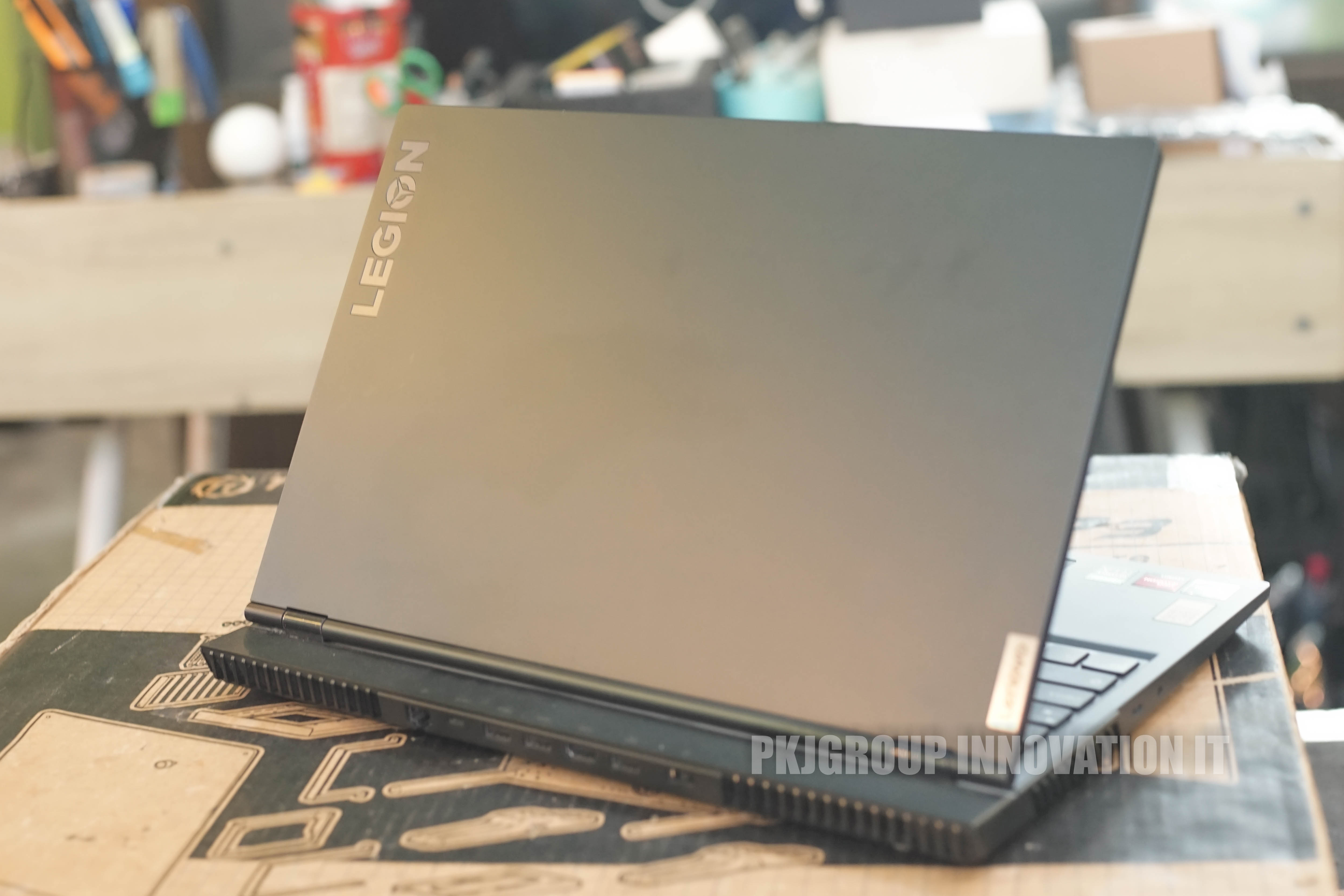 โน๊ตบุ๊คเล่นเกมมือสอง Lenovo legion 5 15ACH6H-82JU000ETA Ryzen 7 5800H RAM 16 GB M.2 2 ตัว RTX3060