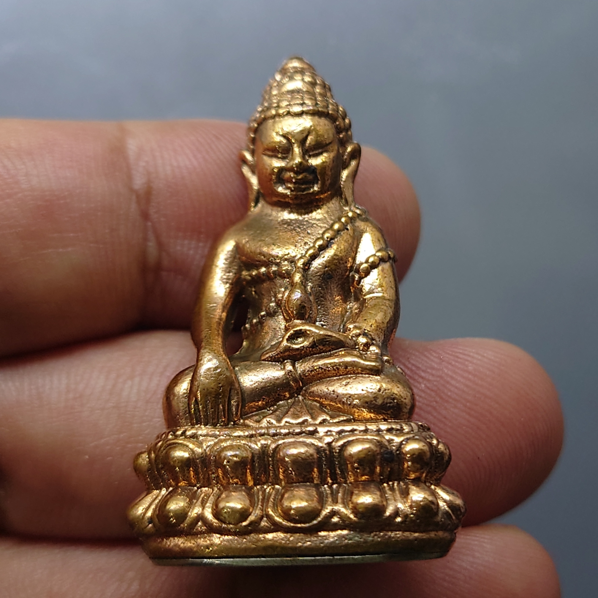 พระกริ่งญาณสังวร หล่อโบราณ เนื้อนวะ ฐานเงินแท้ 97 พรรษา ญสส วัดบวรนิเวศวิหาร ปี2553 พร้อมกล่องเดิม รับประกันแท้ออกวัด