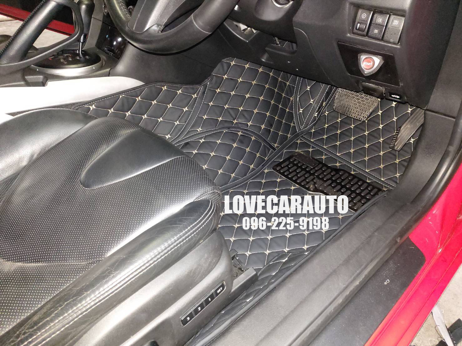 พรมปูพื้นรถยนต์ 6D Mazda Rx 8 สีดำด้ายทอง+แผ่นท้ายสีแดงไวน์