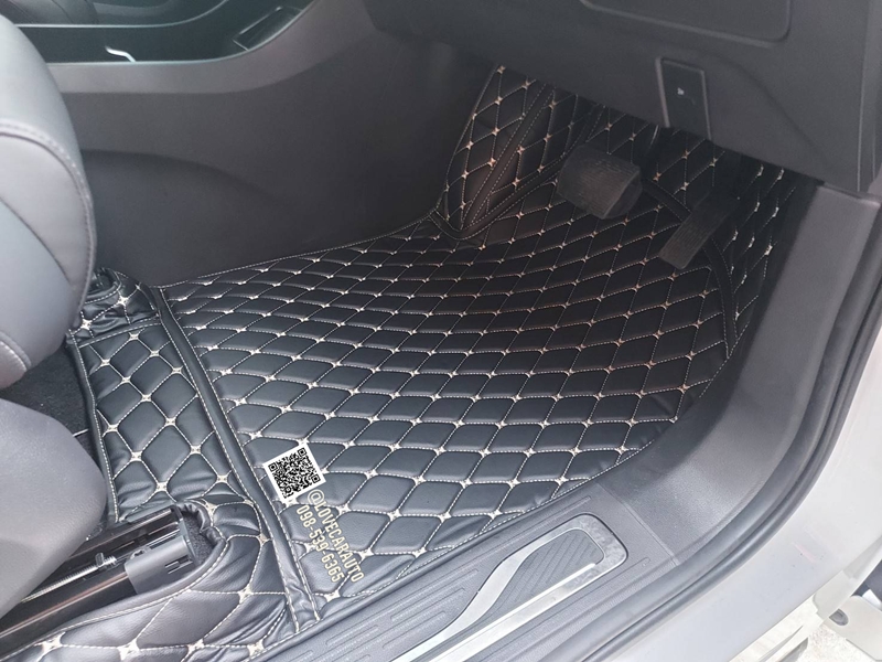 พรมปูพื้นรถยนต์ 6D MgMaxus9 สีดำด้ายทอง