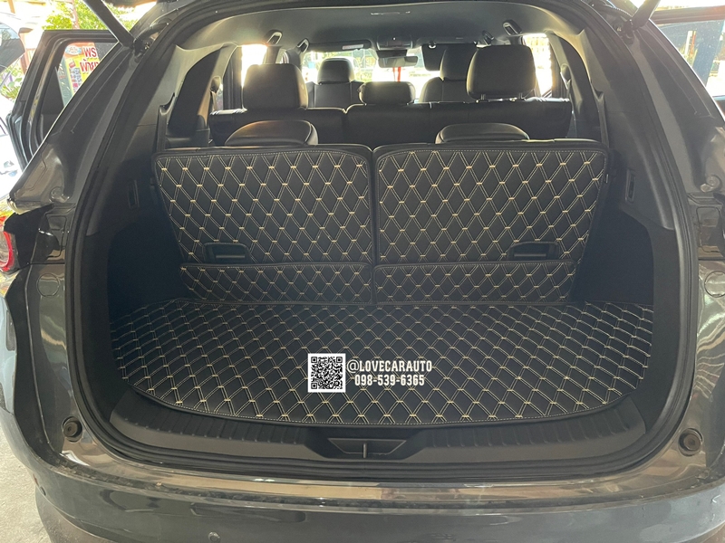 พรมปูพื้นรถยนต์ Mazda Cx-8 7ที่นั่ง พรมvvip ด้ายคู่ สีดำด้ายครีม