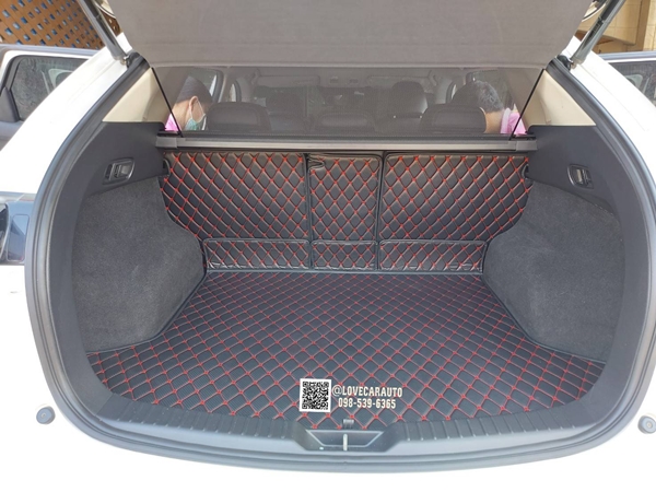 พรมปูพื้นรถยนต์ 8D mazda cx5 2018 สีดำด้ายแดงเย็บติดไวนิลดำ