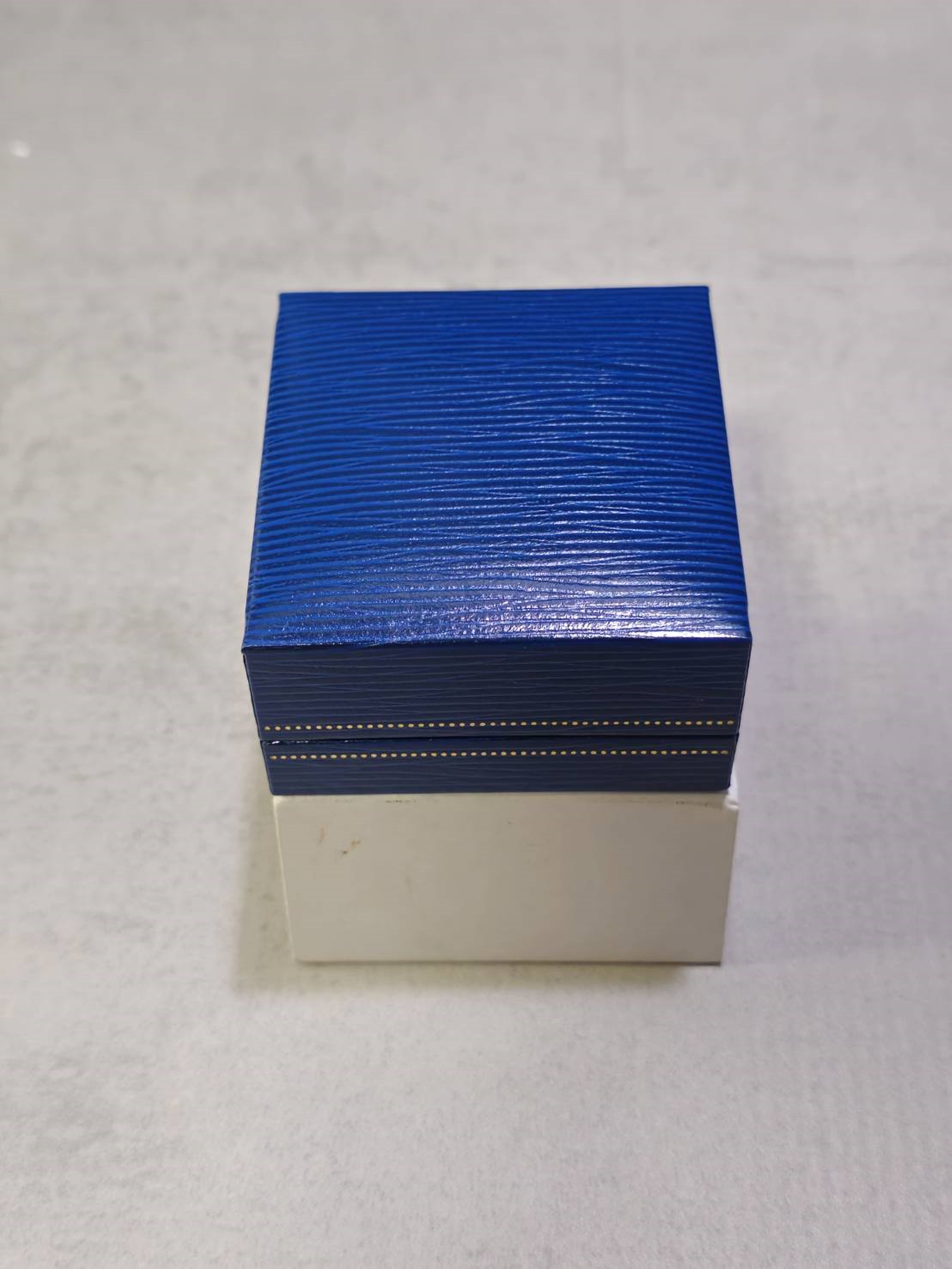 เข็มกลัด เข็มที่ระลึก เจ้าฟ้าเพชรรัตนฯ พร้อมกล่องเดิมๆ ไม่ผ่านใช้