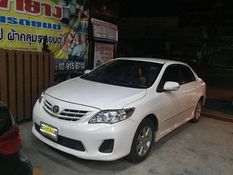 พรมปูพื้นรถ toyota altis โตโยต้าอัลติส