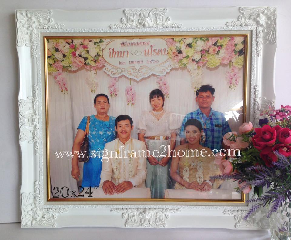 กรอบหลุยซ์สีขาว20x30"