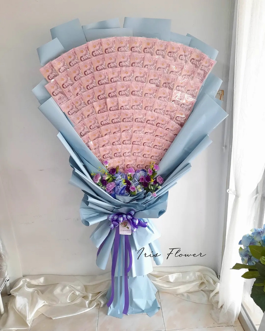 ธนบัตร 100 ใบ 10000/ค่าจัดทำ 3900 บาท