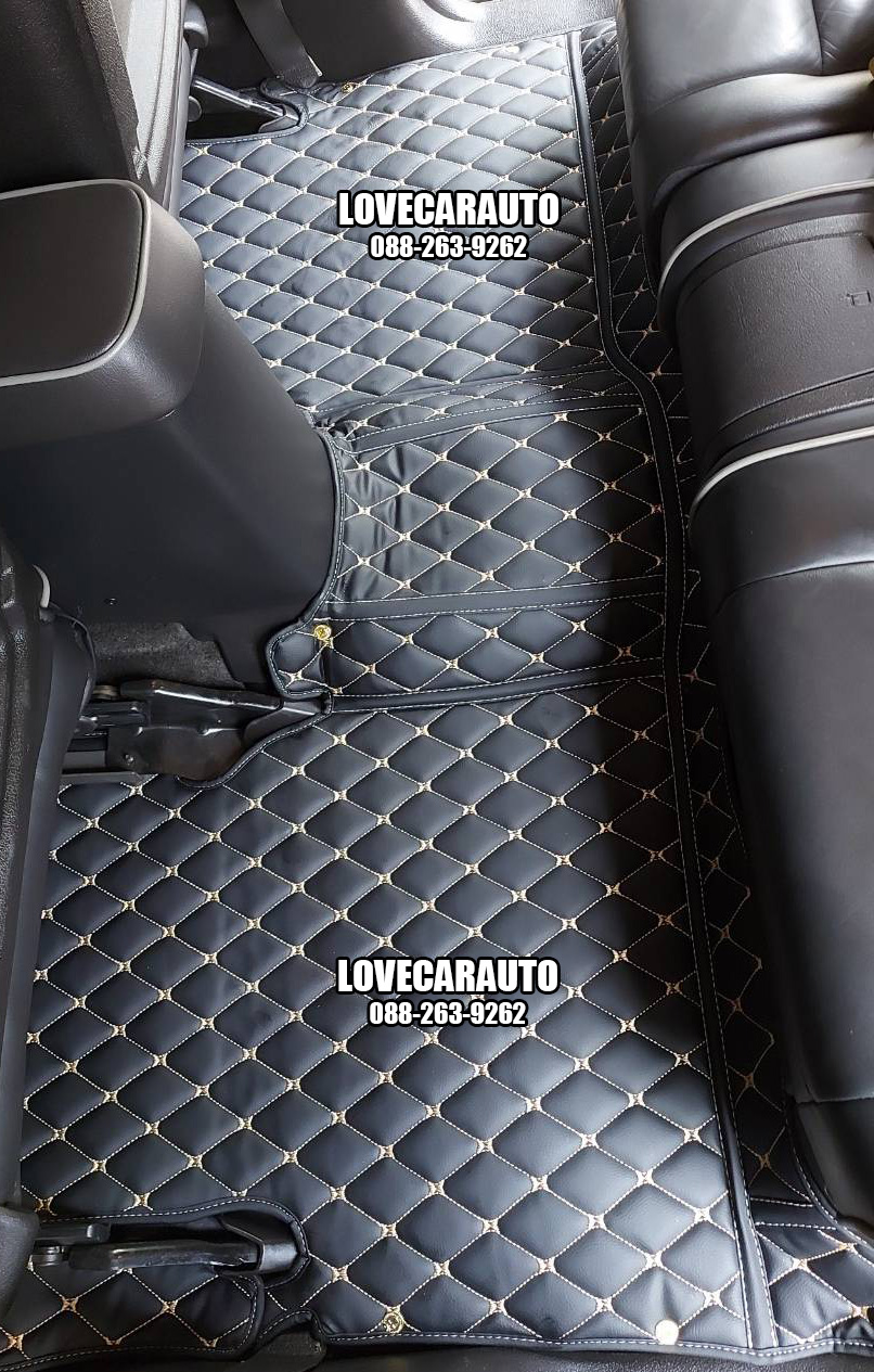 พรมปูพื้นรถยนต์ 6D Hummer H3 สีดำด้ายทอง