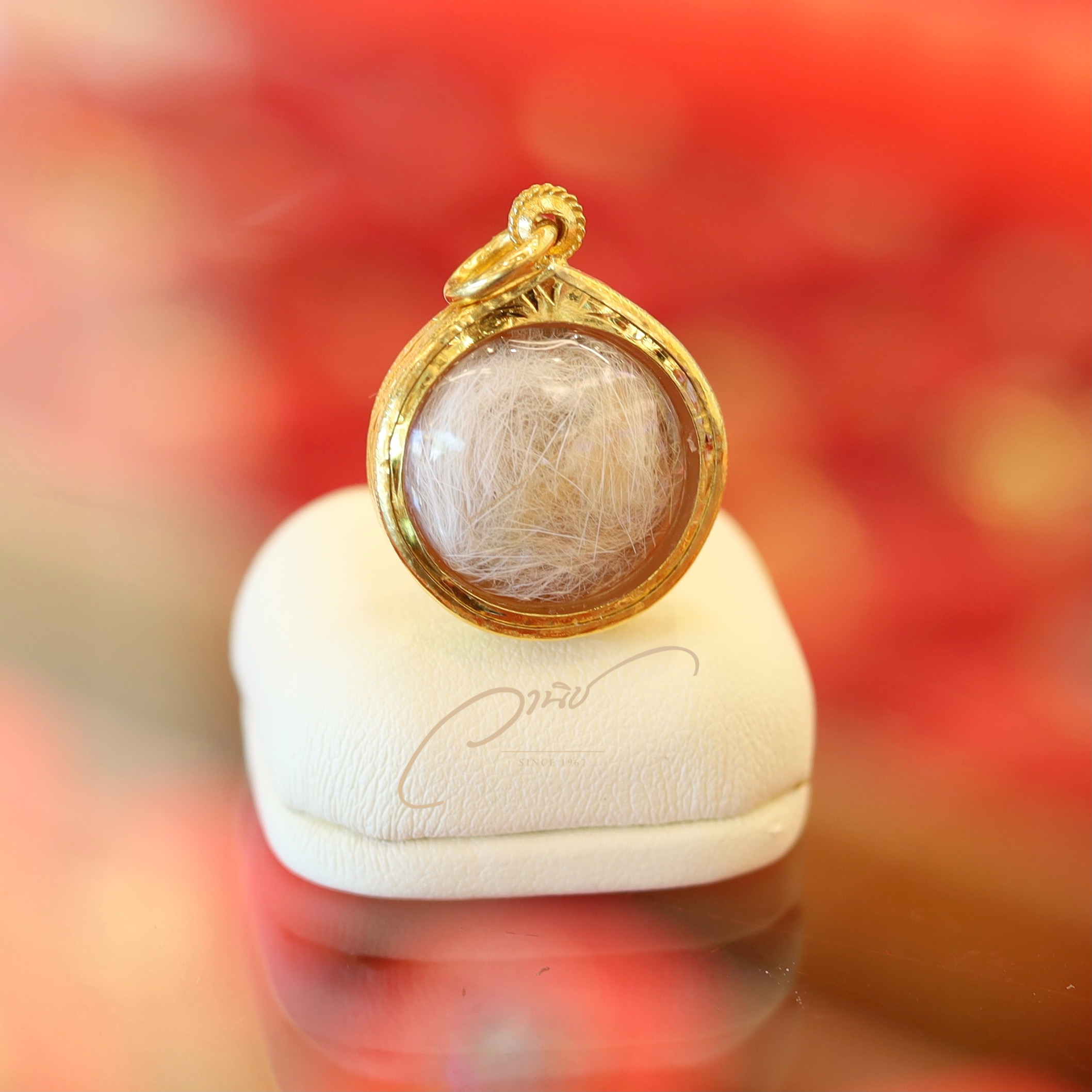 รับทำล็อกเก็ตรูปสัตว์เลี้ยง เลี่ยมกรอบทองคำแท้ By WANICH JEWELRY