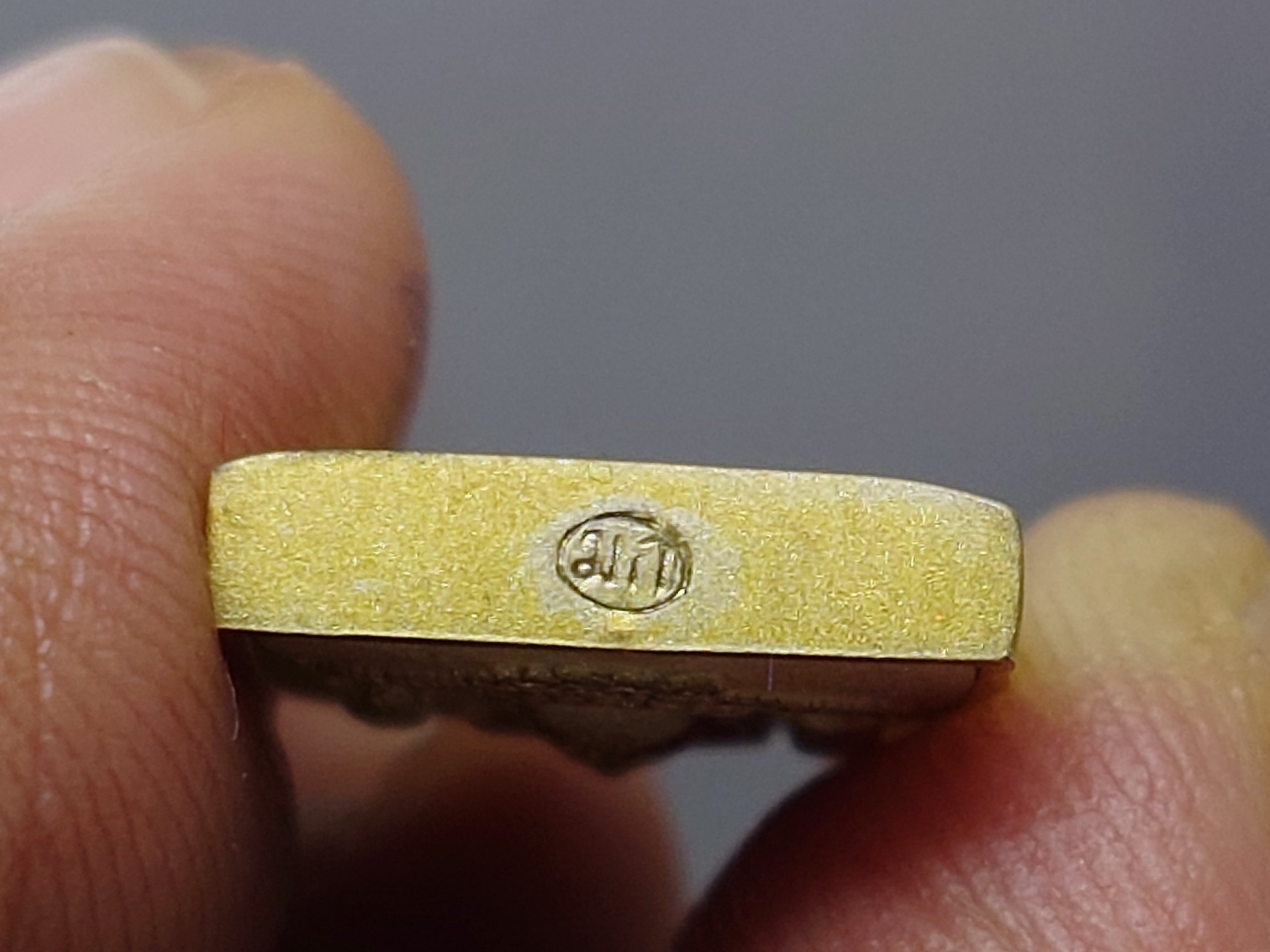 เหรียญพระไพรีพินาศ เนื้อเงิน สามกษัตริย์ 200 ปี พระจอมเกล้าฯ โครงการบูรณะฯ โบราณสถาน วัดมกุฏกษัตริยาราม ปี2547 พร้อมกล่องเดิม