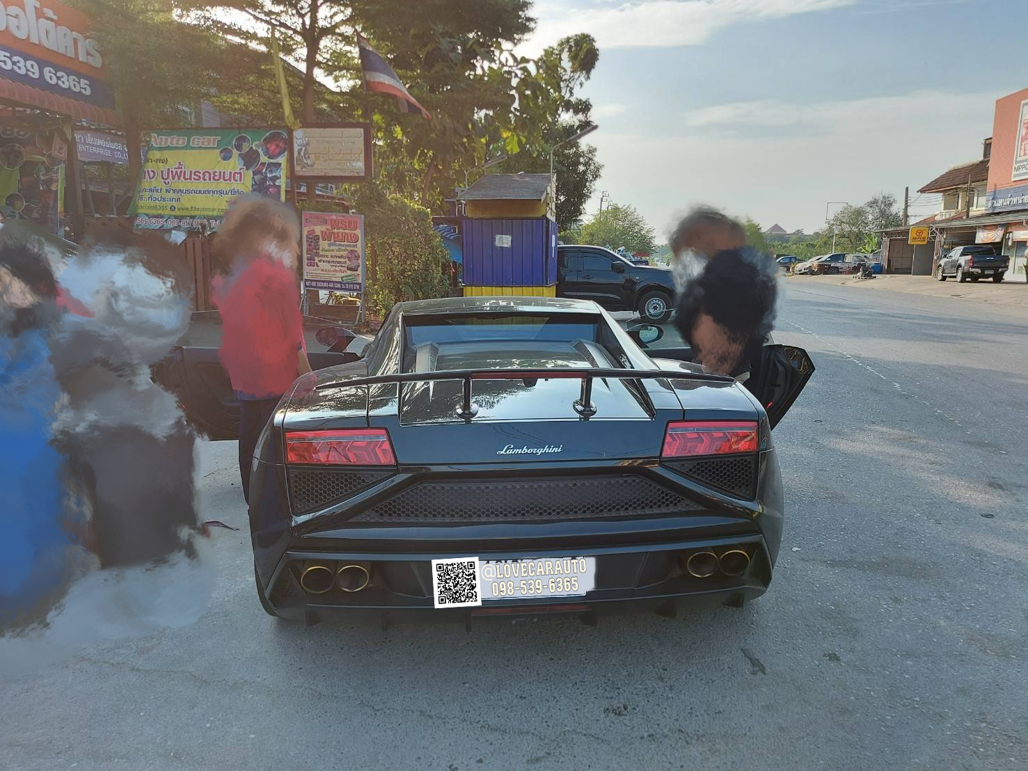 พรมปูพื้นรถยนต์ 6D Lamborghini Gallardo สีแดงไวน์