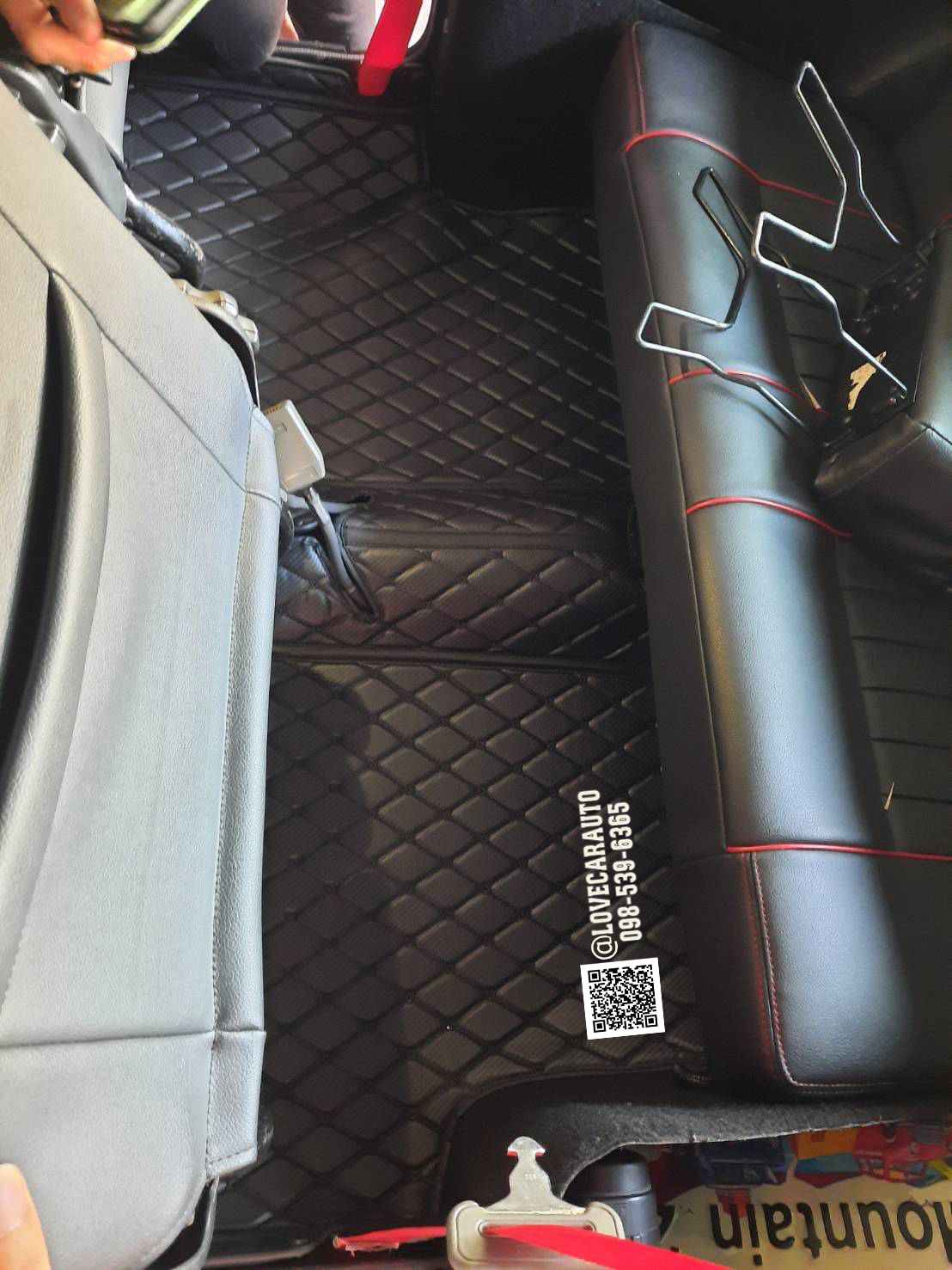 พรม6D MiniCooper Classic ลายเคฟล่าสีดำด้ายดำ